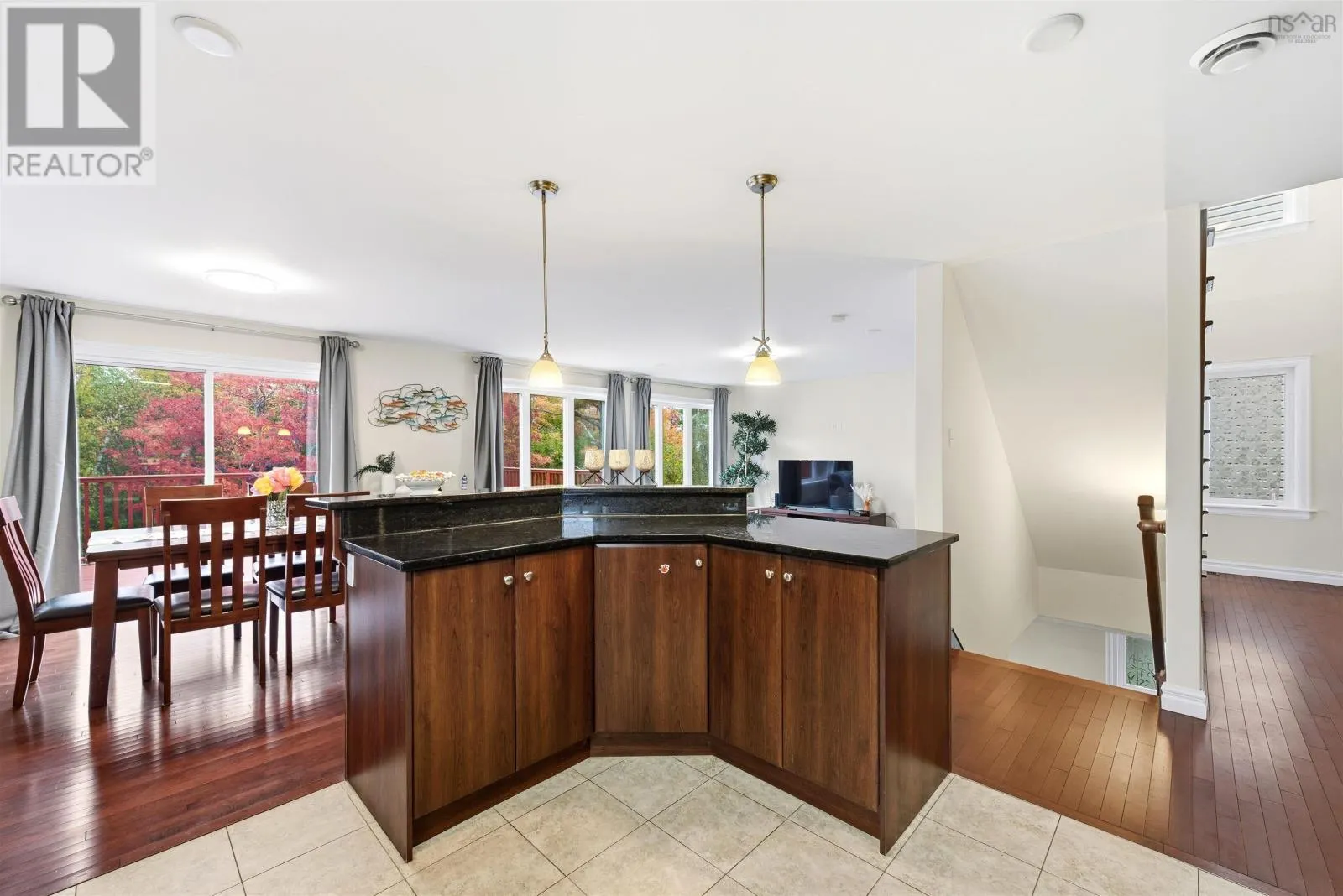 122 Windridge Lane