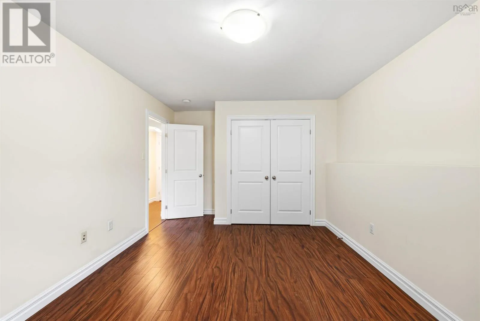 122 Windridge Lane