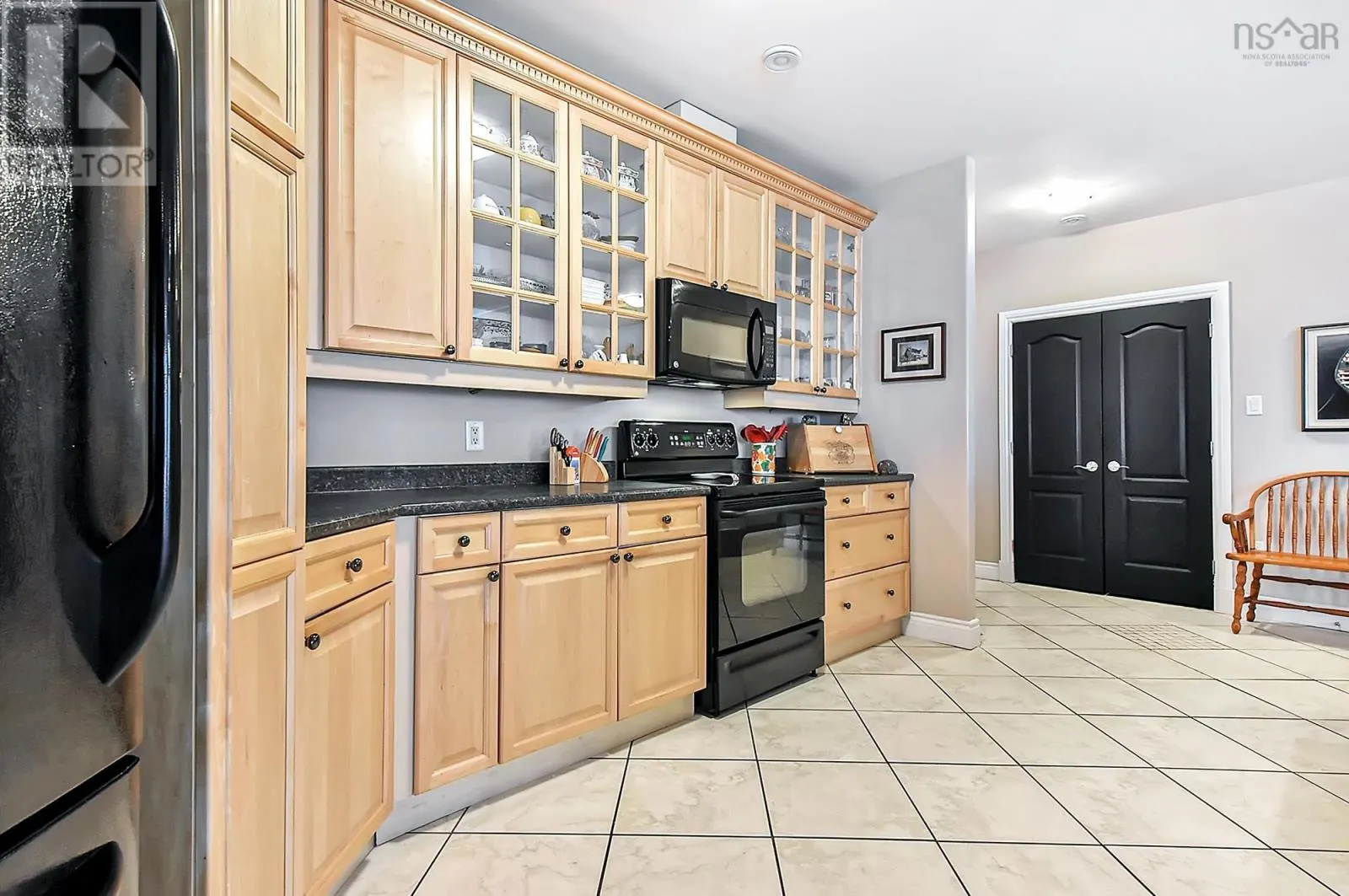407 53 Bedros Lane