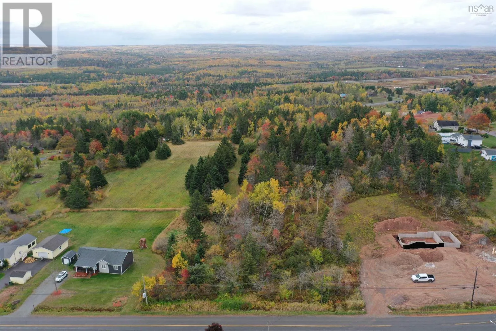LOT S3 4 Highway