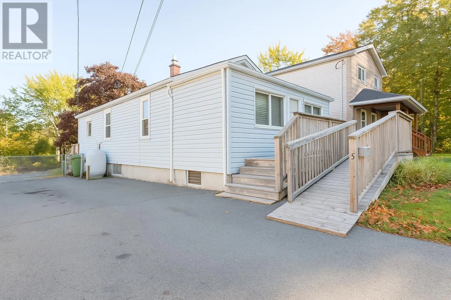 5 Cleary Drive