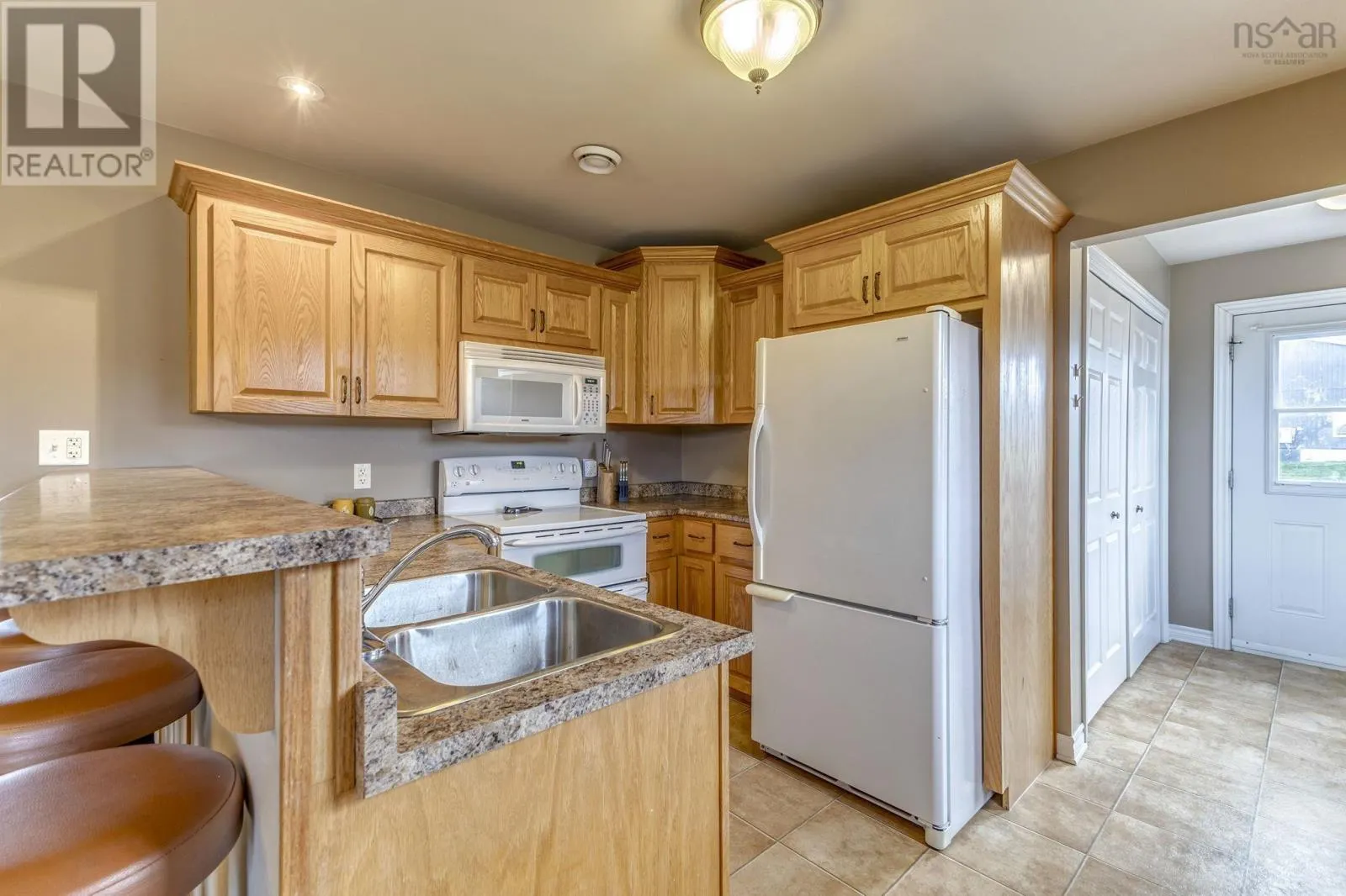 228 Greenhill Road