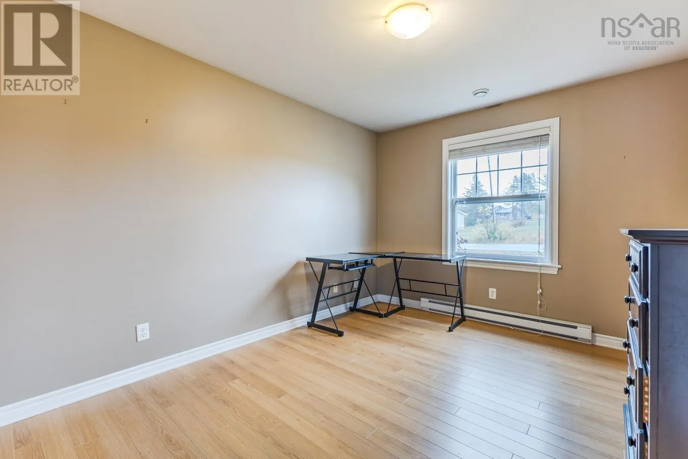 228 Greenhill Road