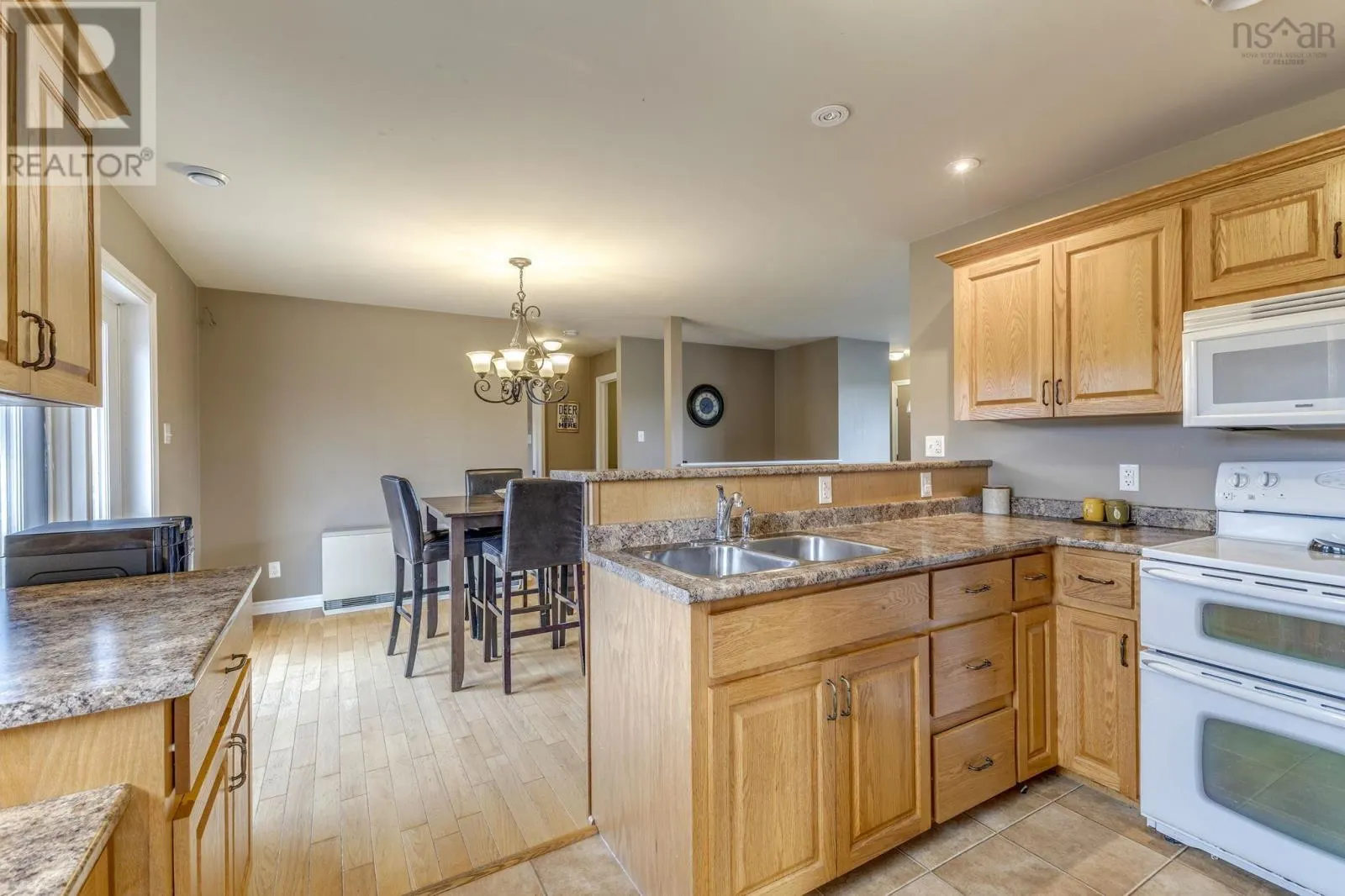 228 Greenhill Road