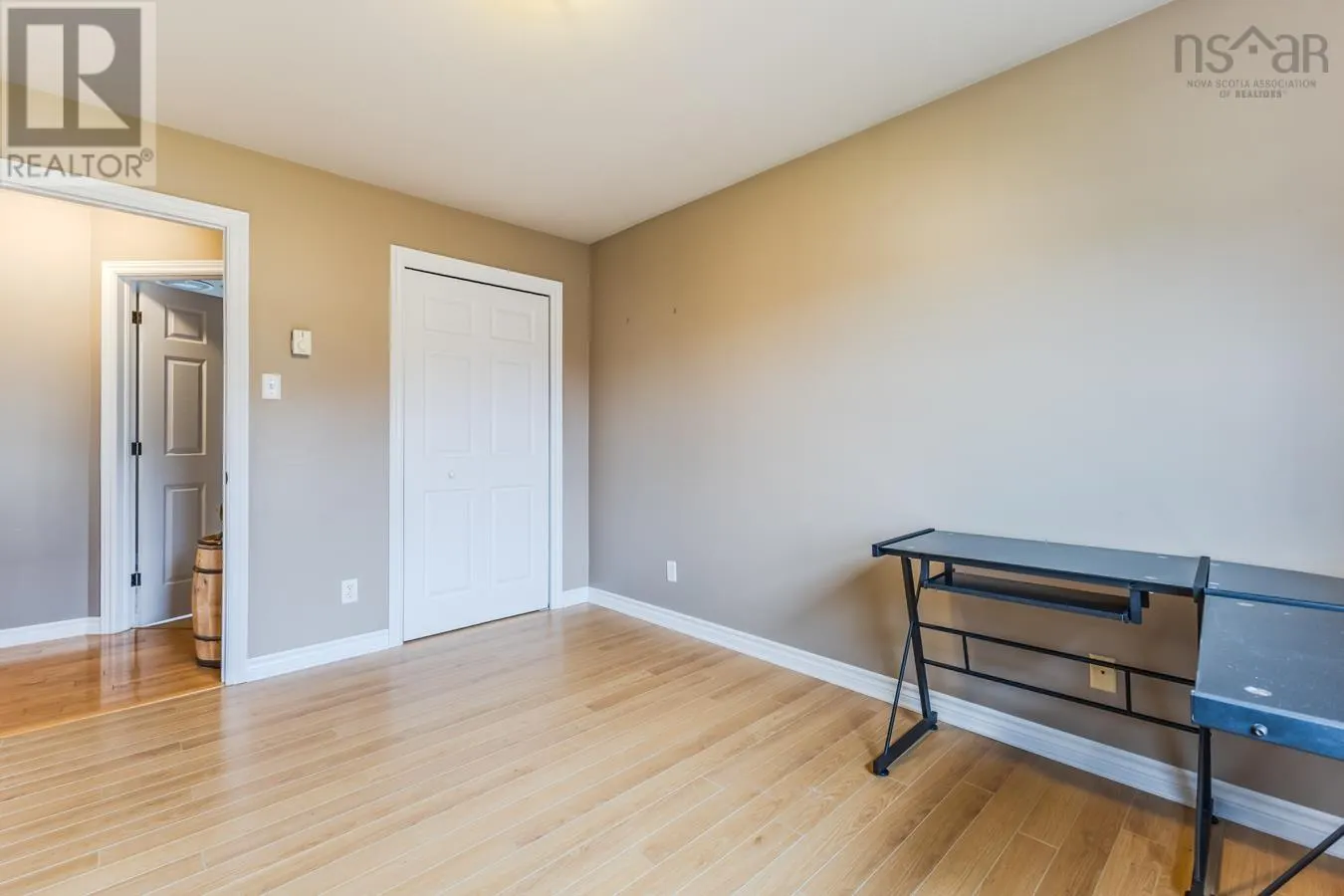 228 Greenhill Road