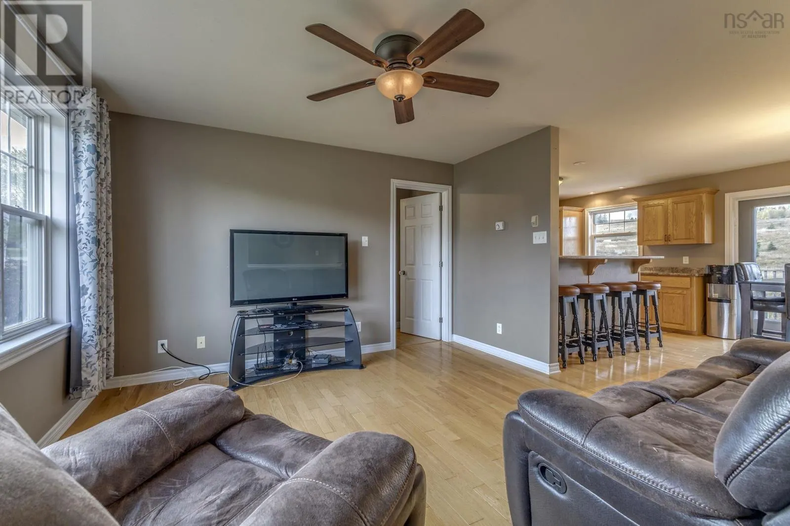 228 Greenhill Road