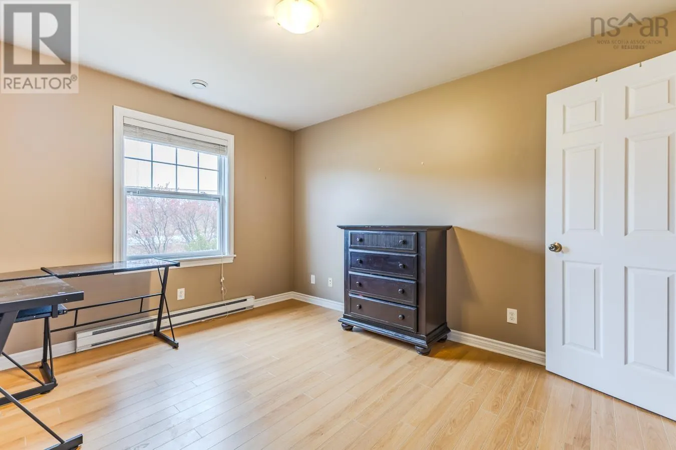 228 Greenhill Road