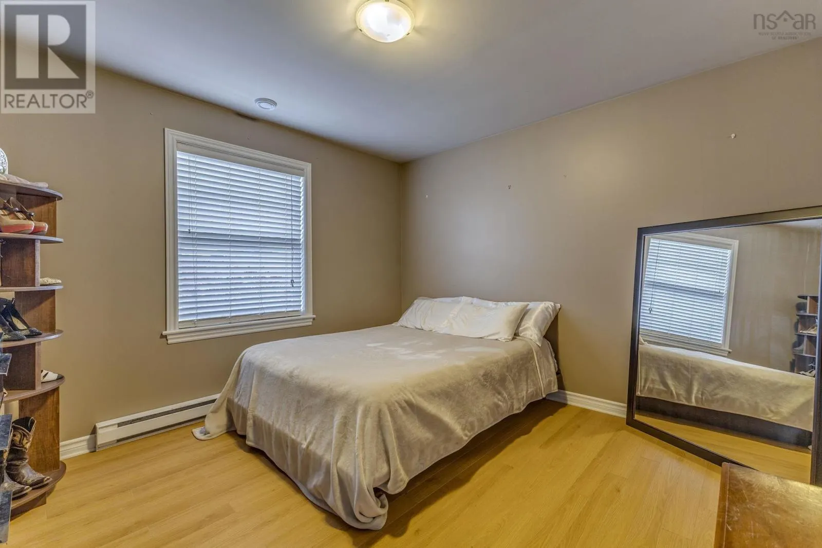 228 Greenhill Road