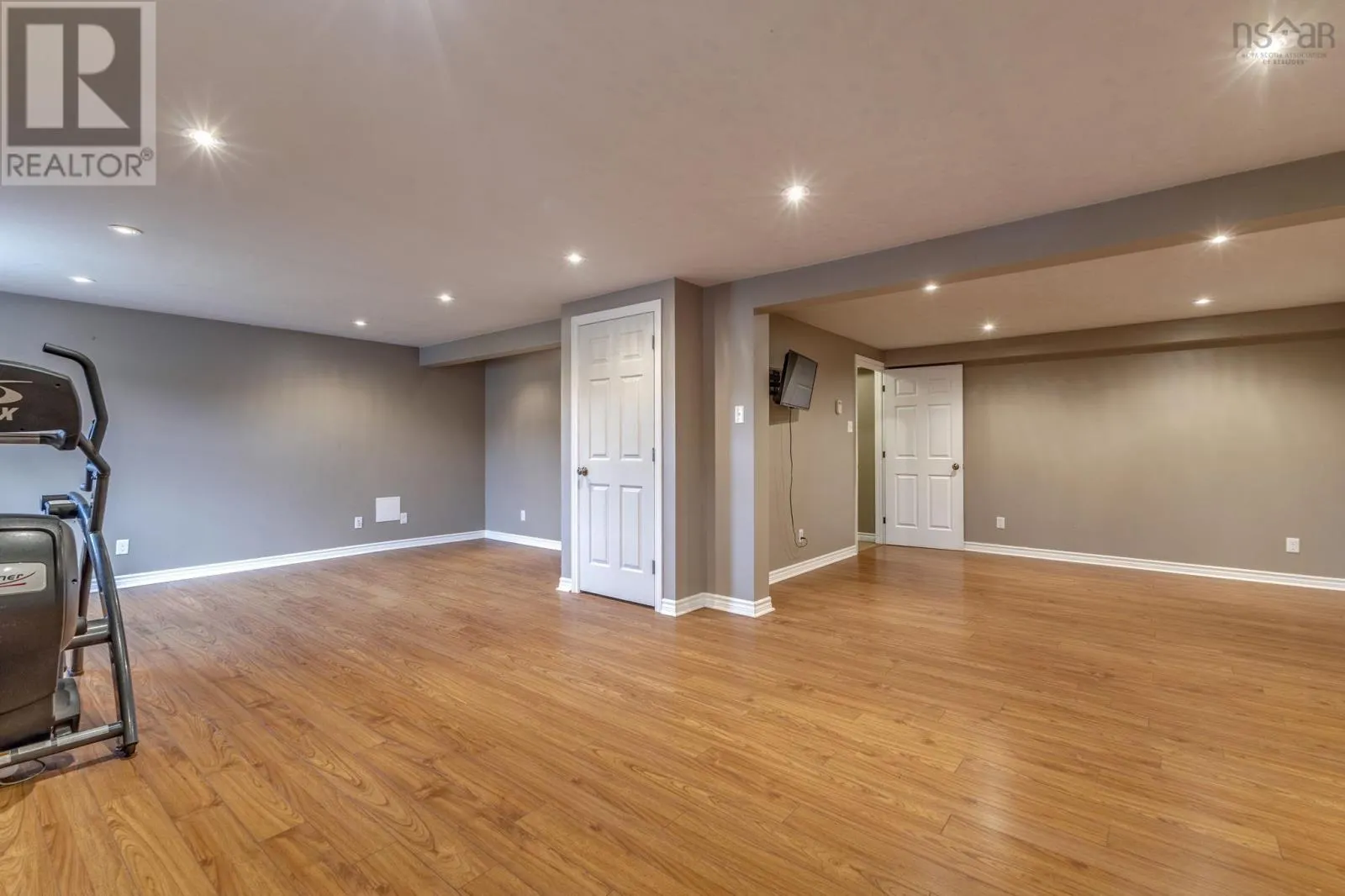 228 Greenhill Road