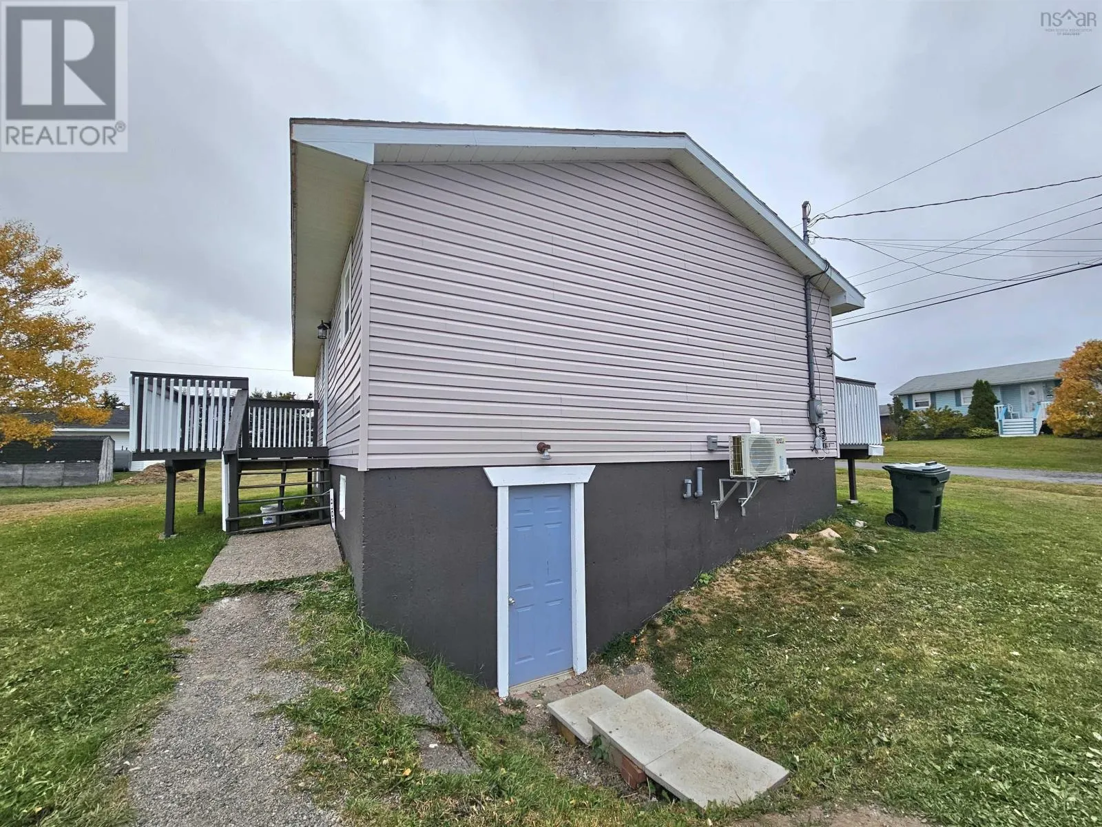 68 MacDonald Crescent