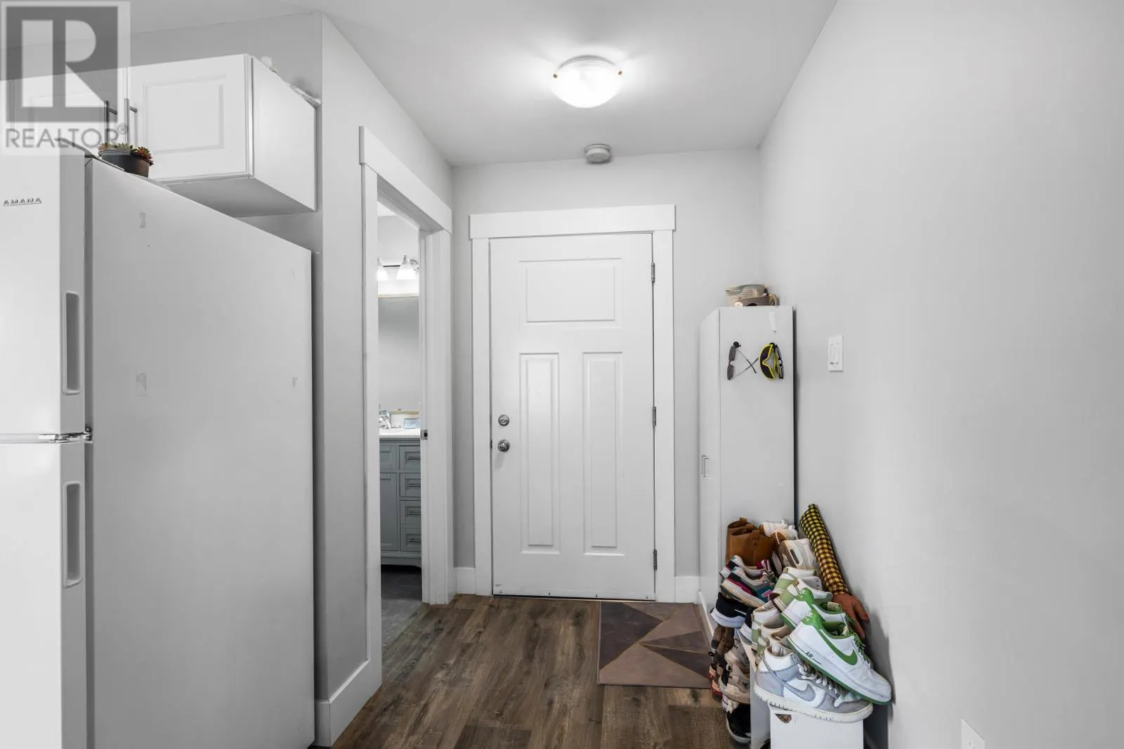 181 Essex Crescent