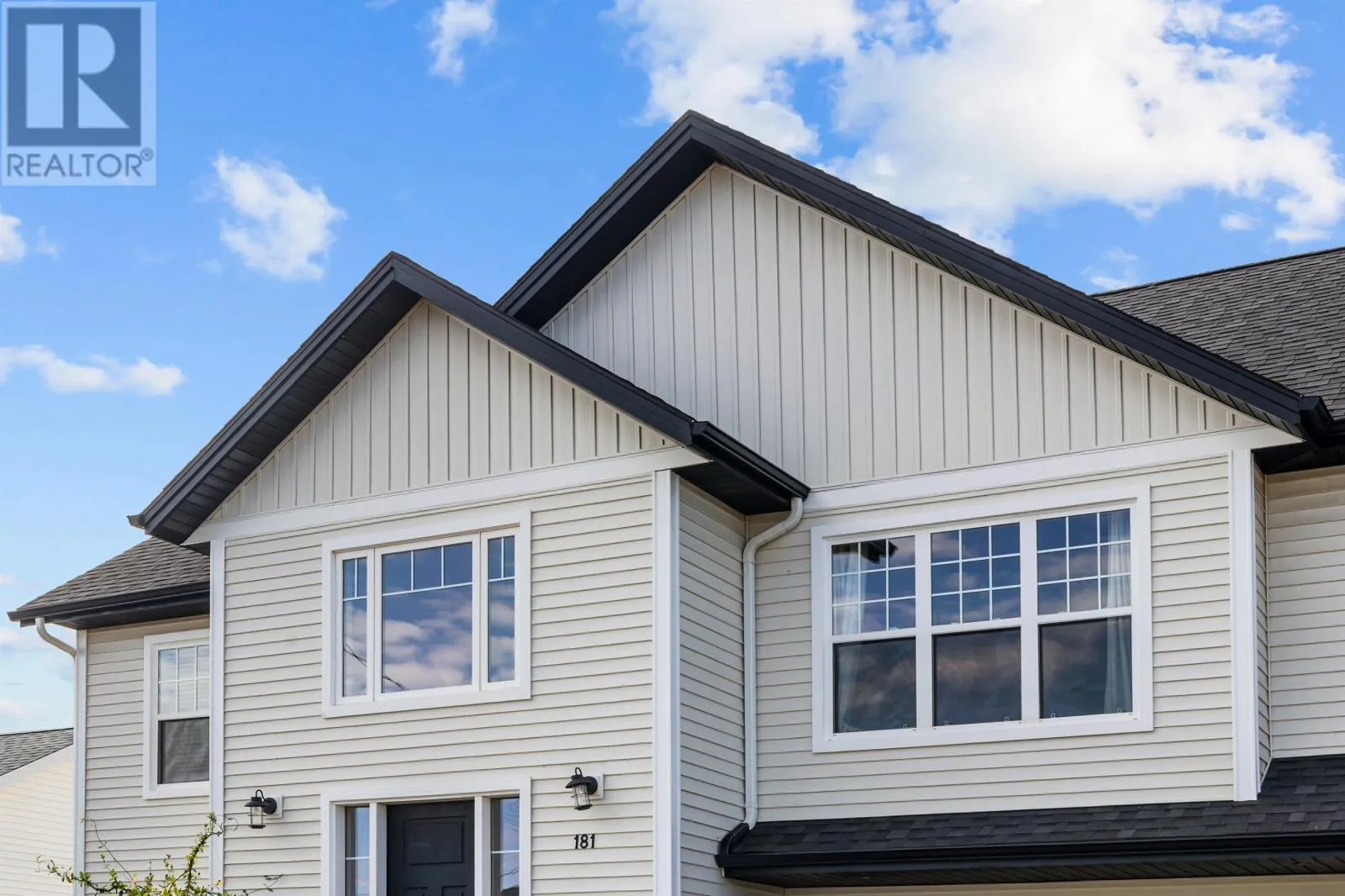181 Essex Crescent