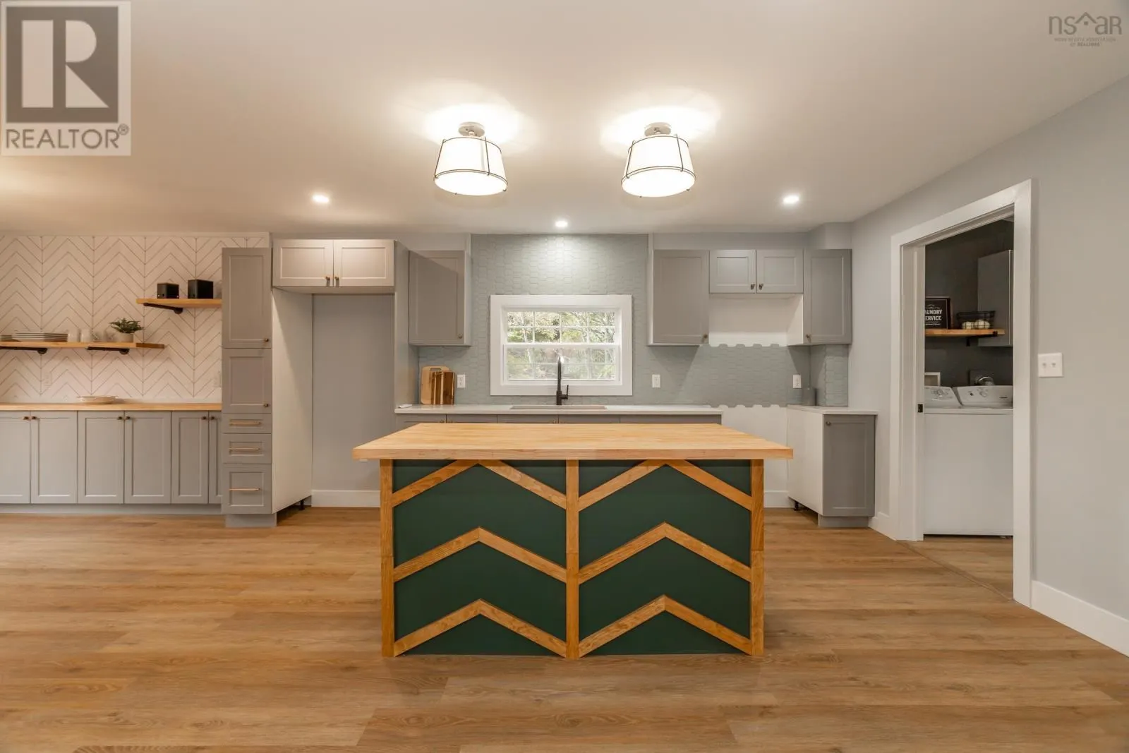 637 Aldred Drive