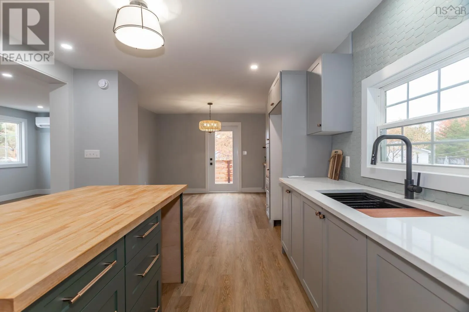 637 Aldred Drive