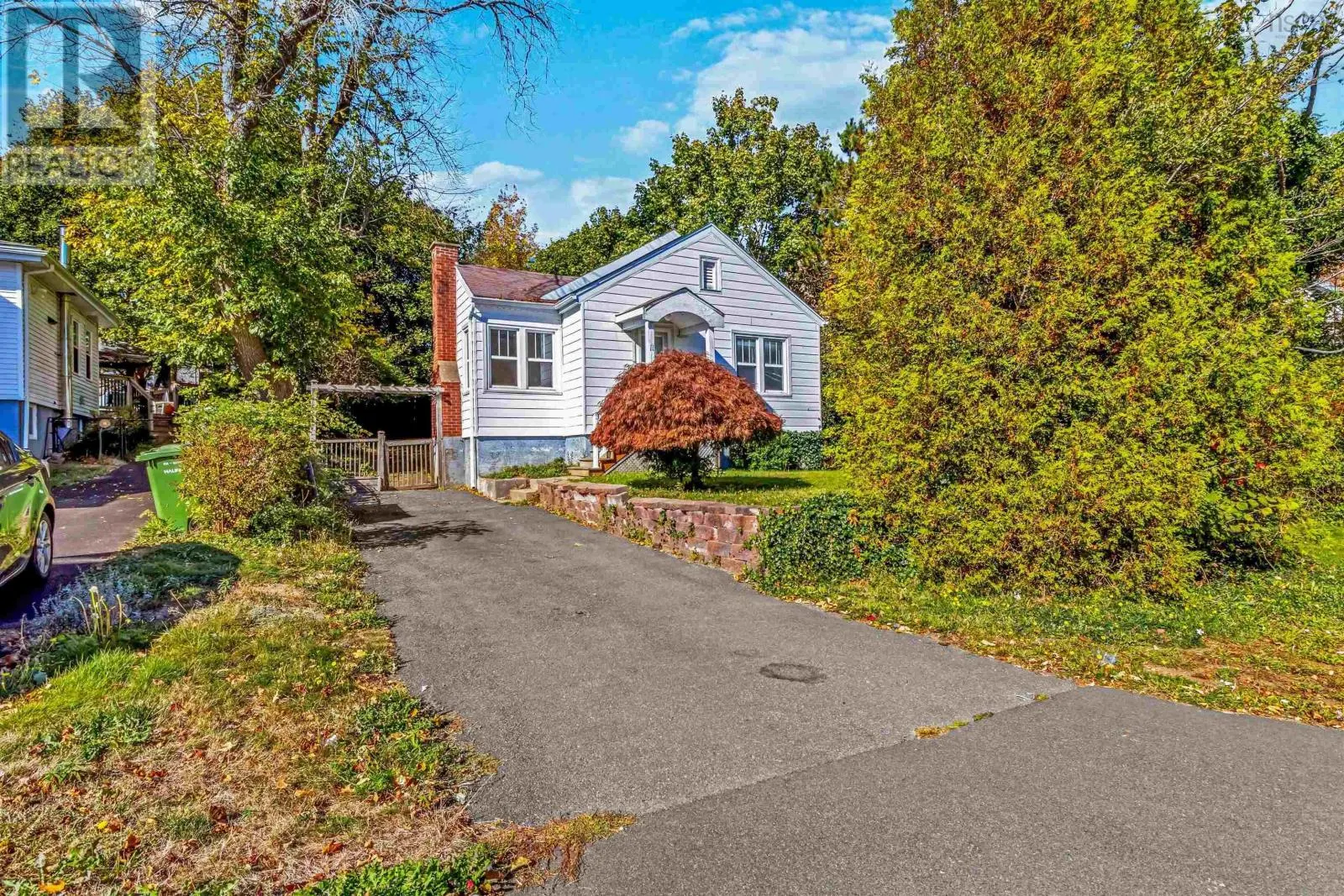 11 Ashdale Avenue
