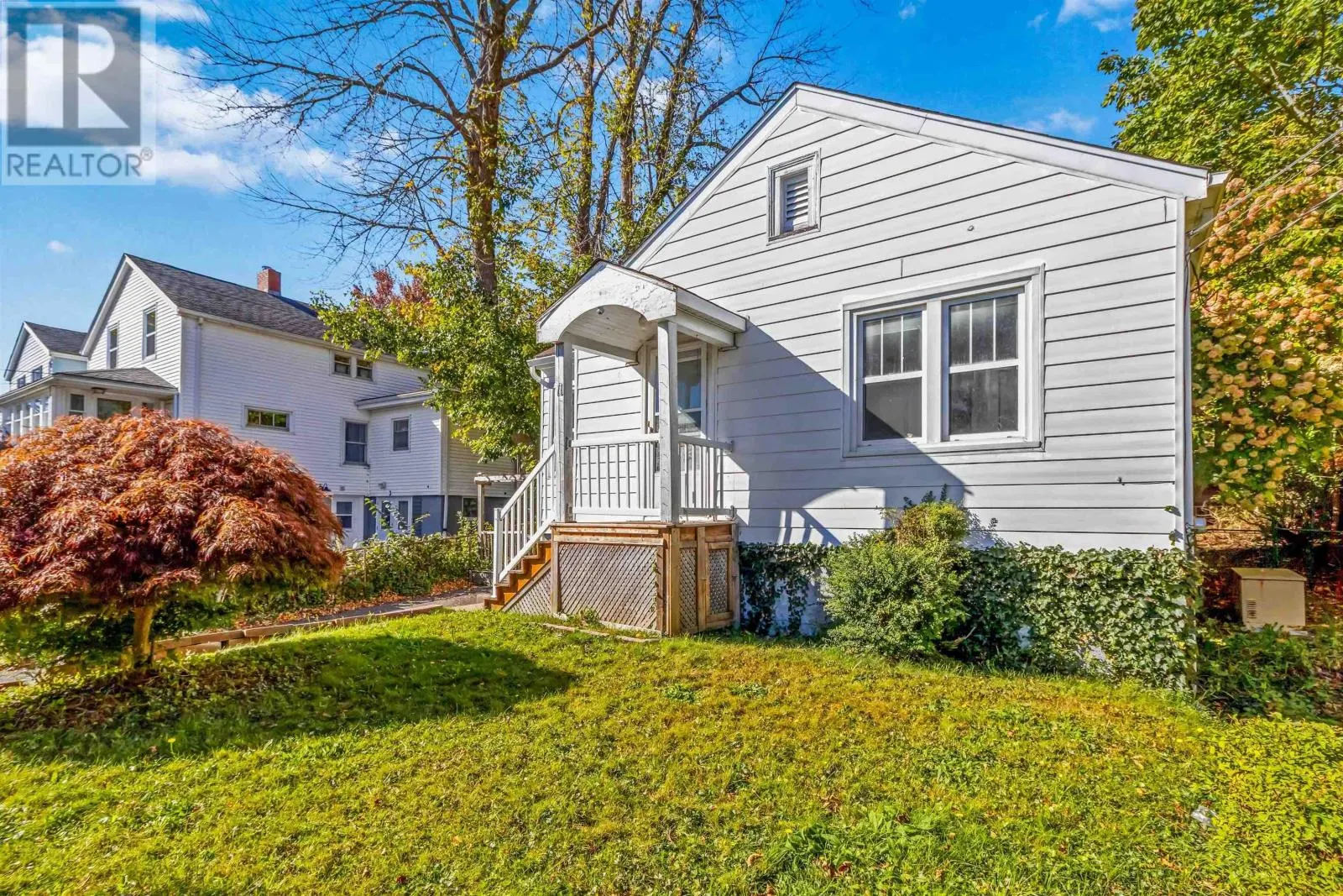 11 Ashdale Avenue