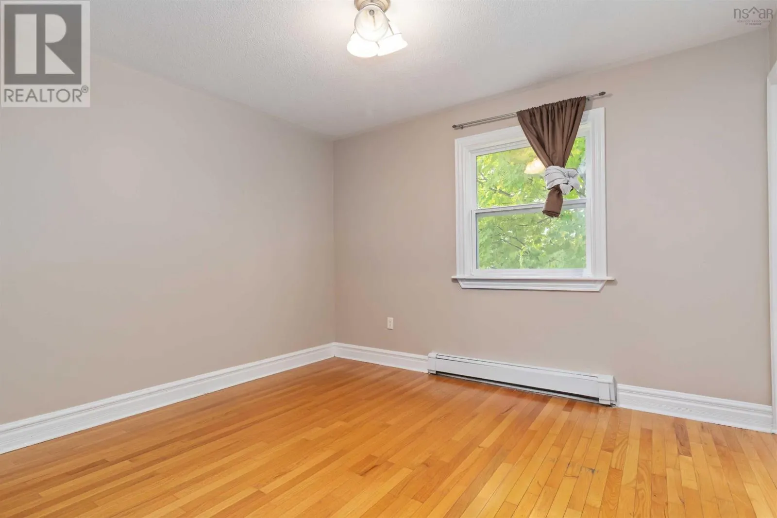 34 Lancaster Drive