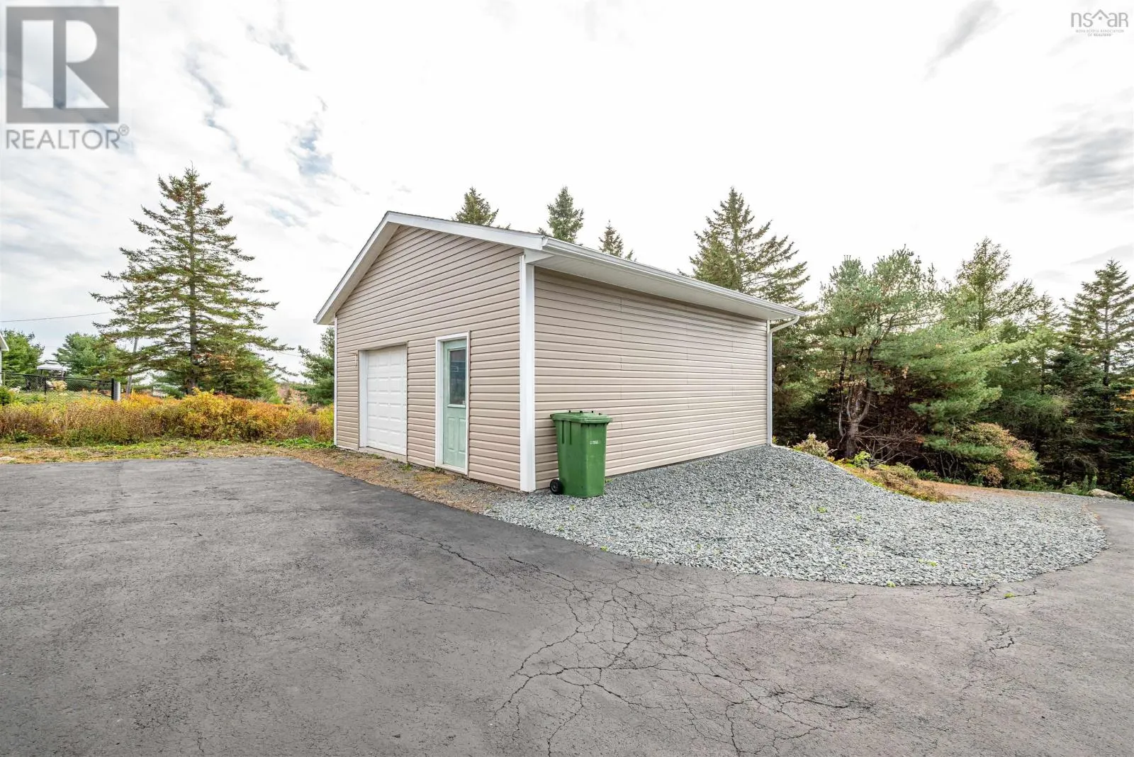 3235 Sackville Drive