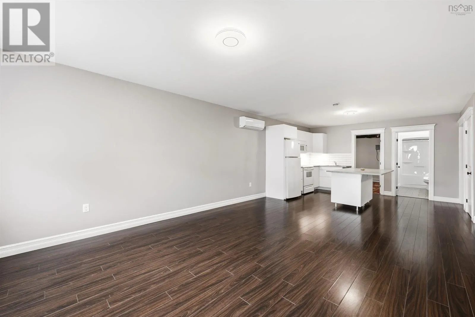 3235 Sackville Drive