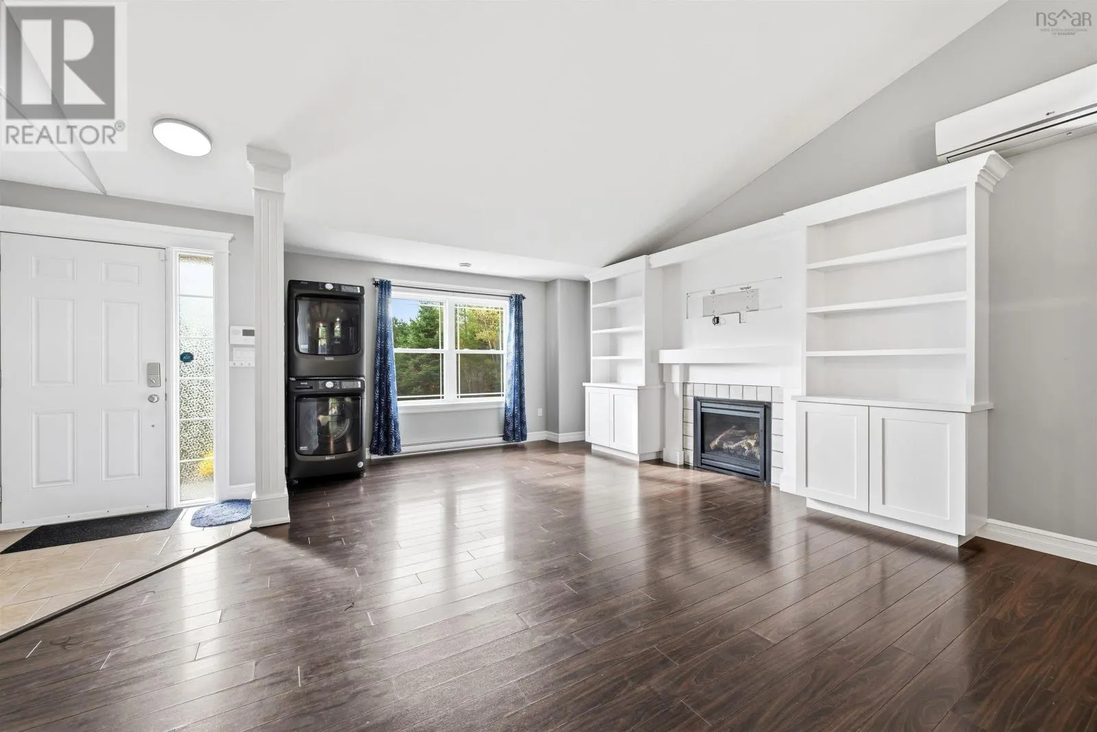 3235 Sackville Drive