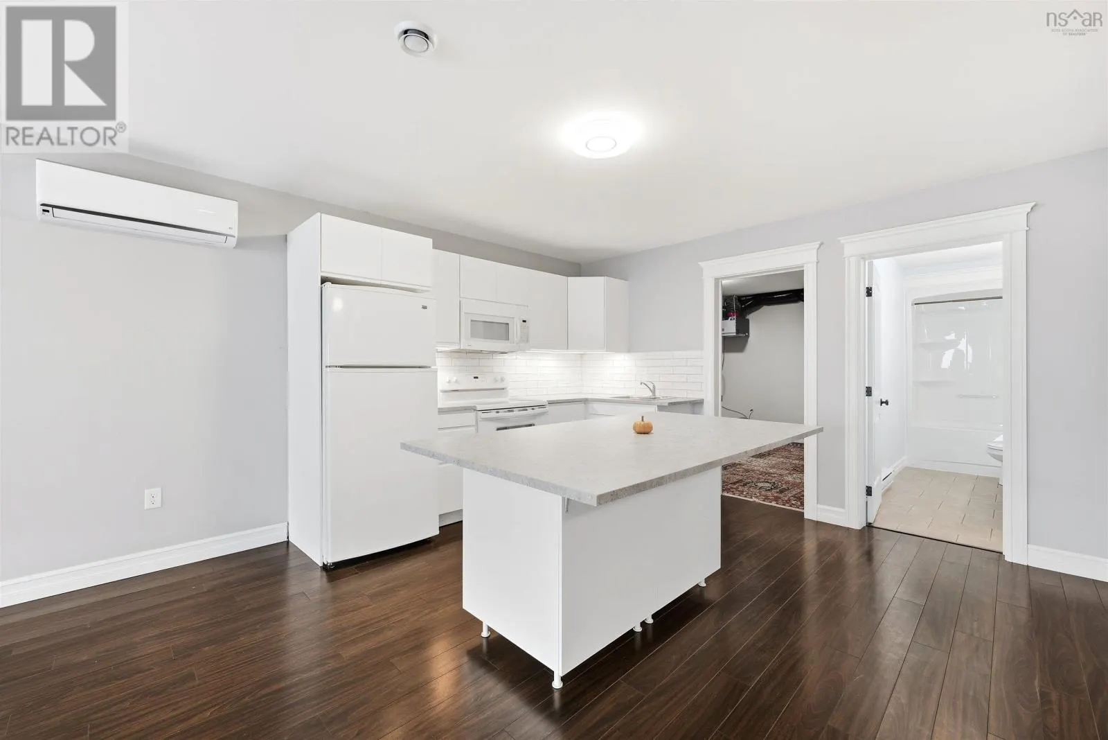 3235 Sackville Drive