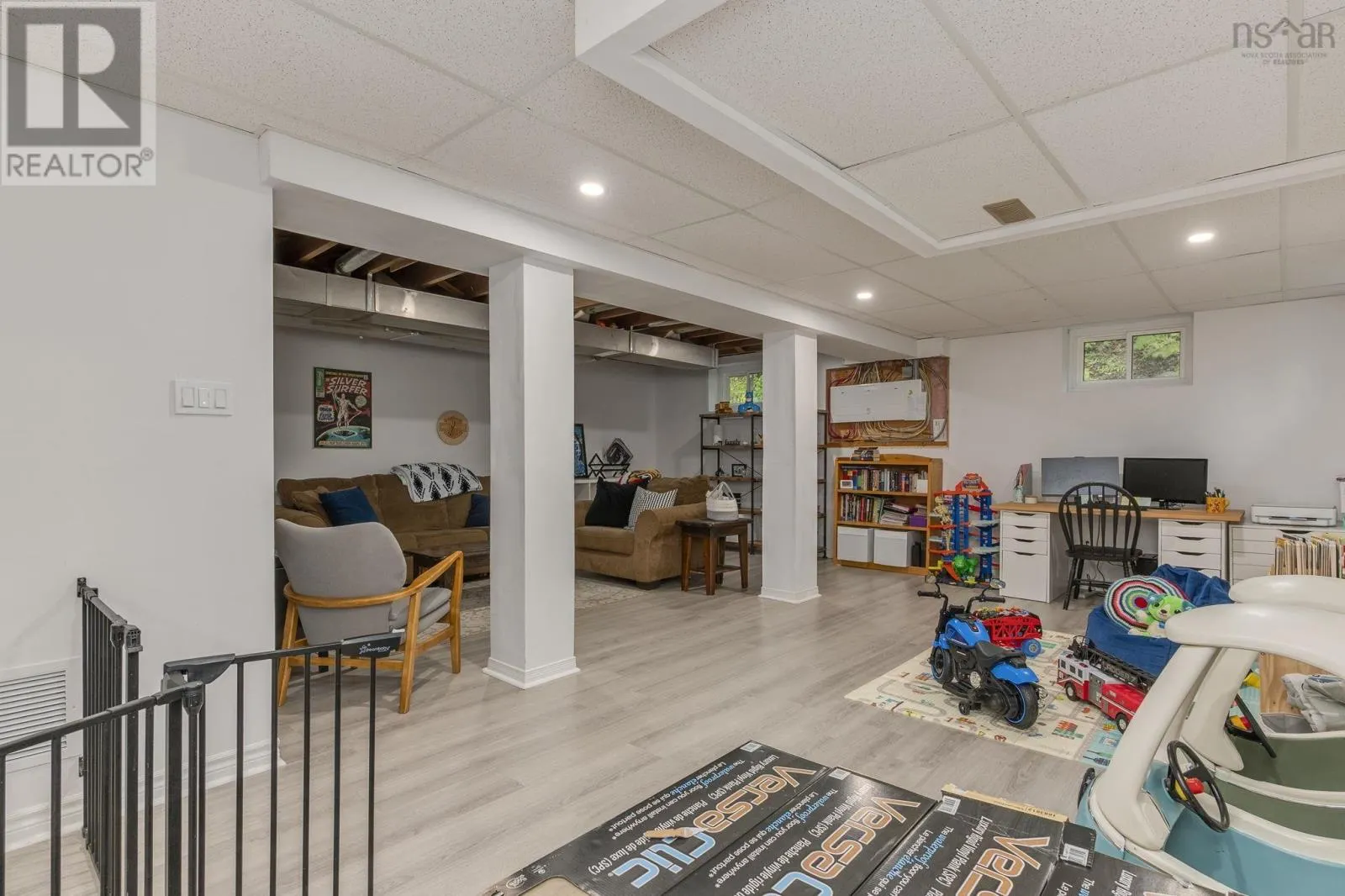 121 Hillsboro Drive