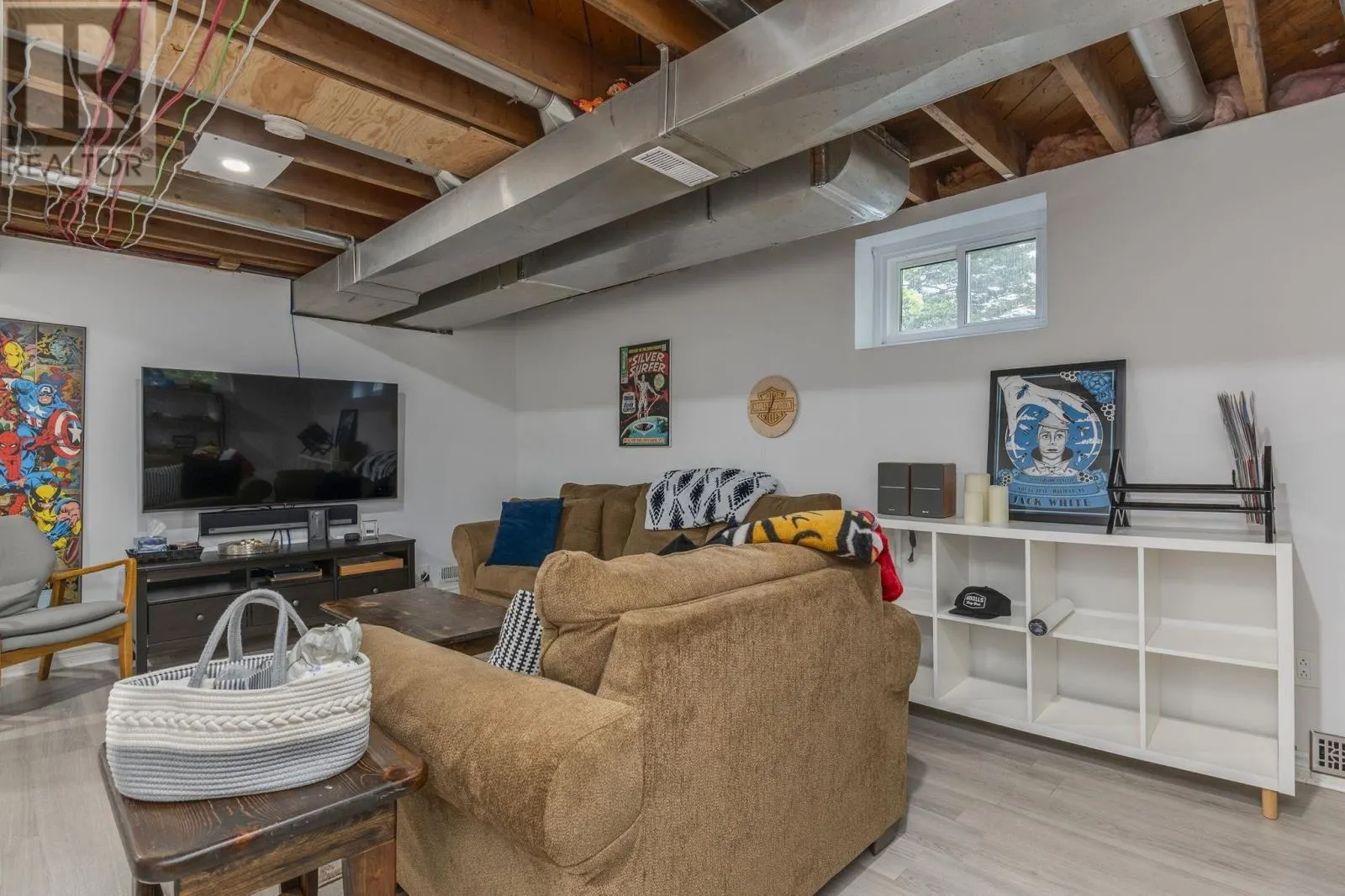 121 Hillsboro Drive