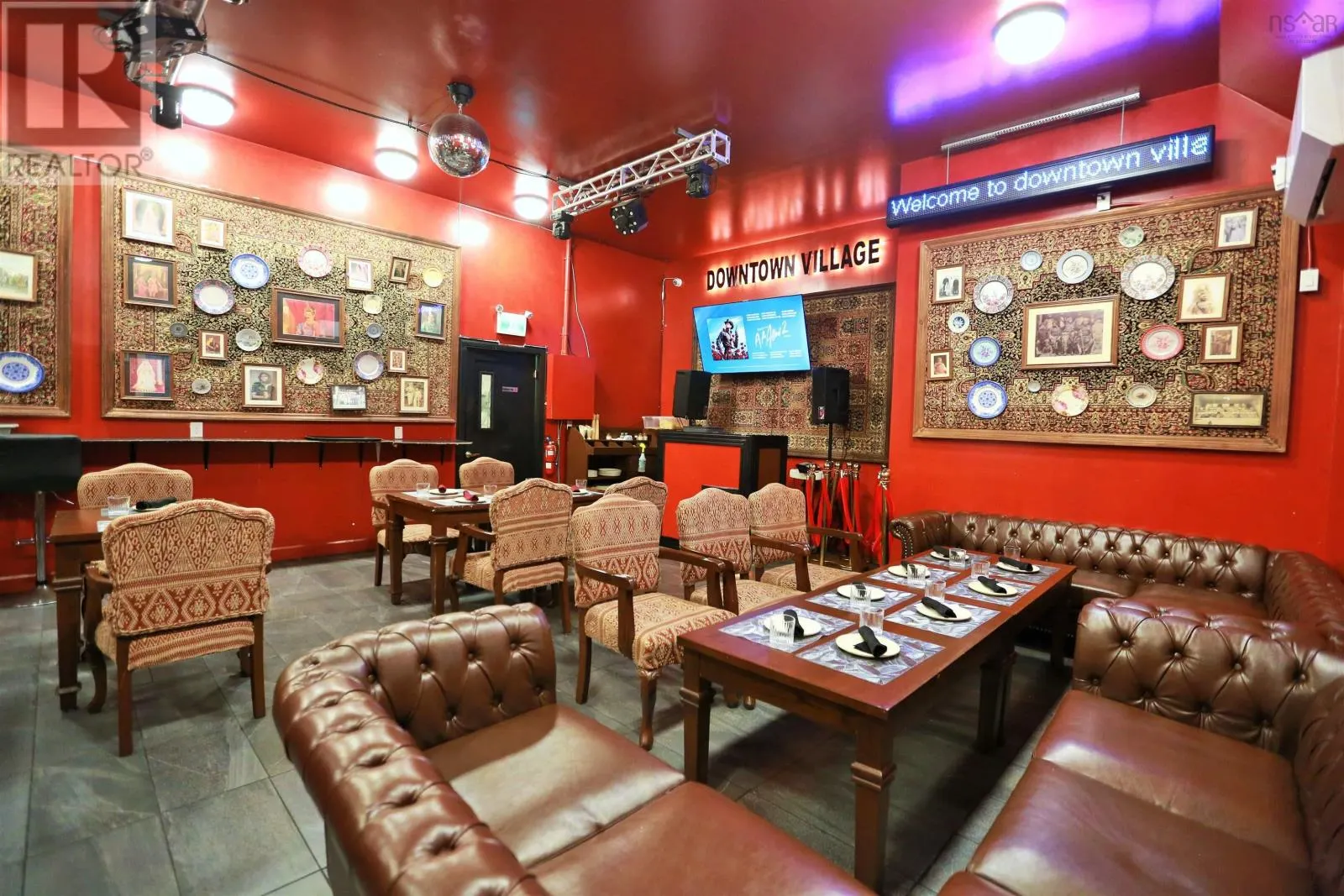 6293 Quinpool Road|Downtown Village