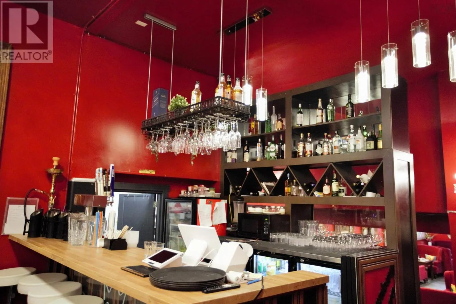 6293 Quinpool Road|Downtown Village