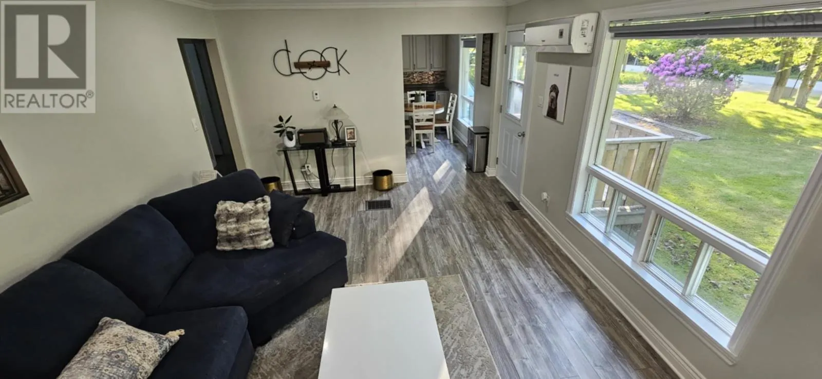 202 Saunders Road