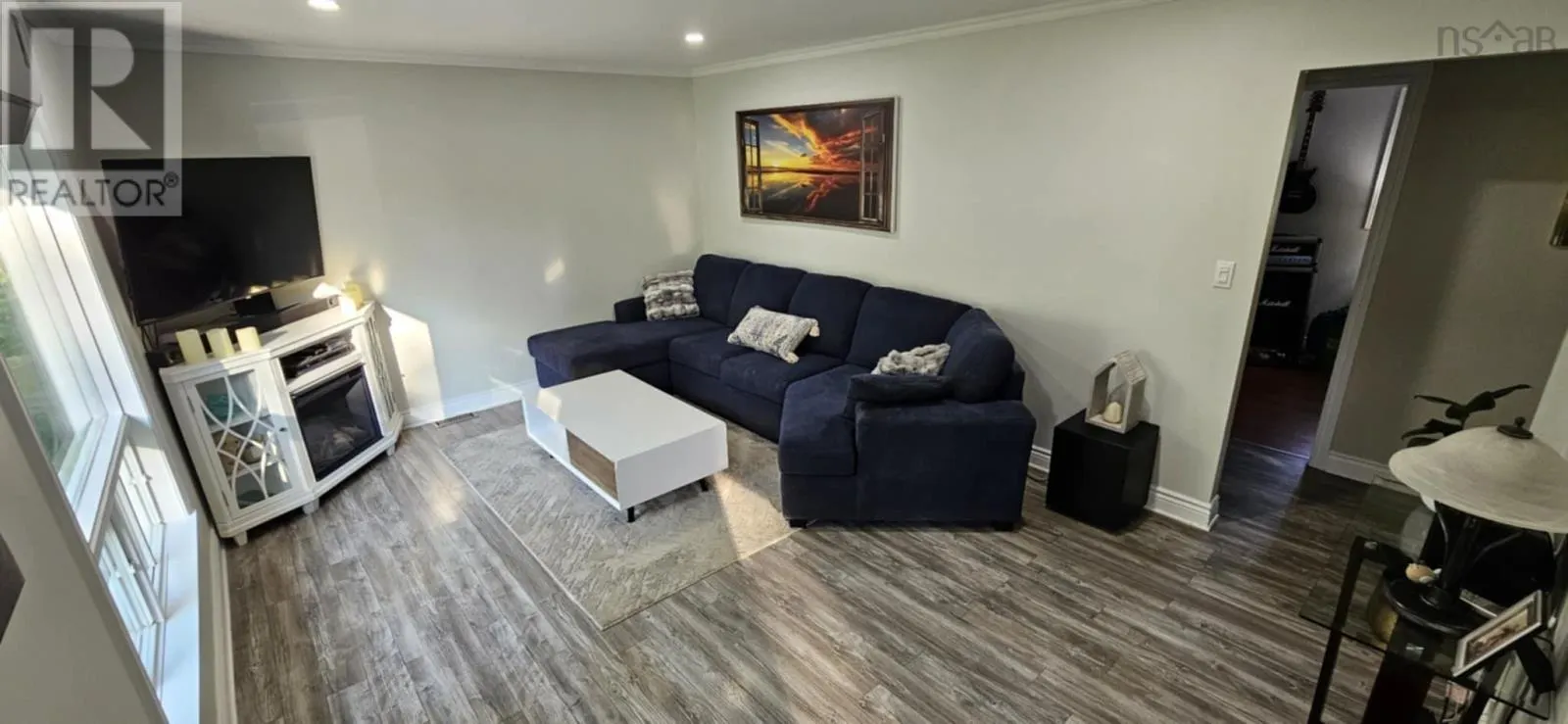 202 Saunders Road