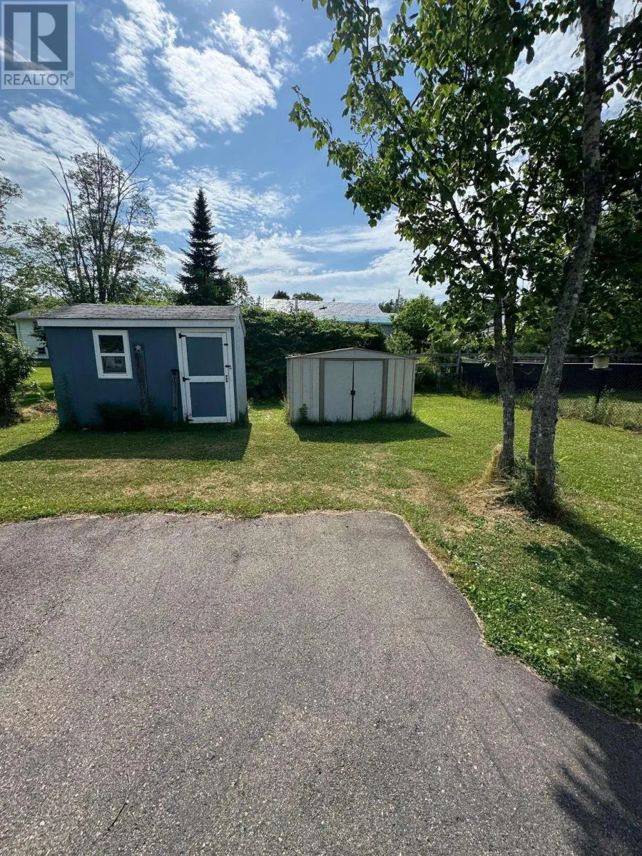 6 Roslindale Drive