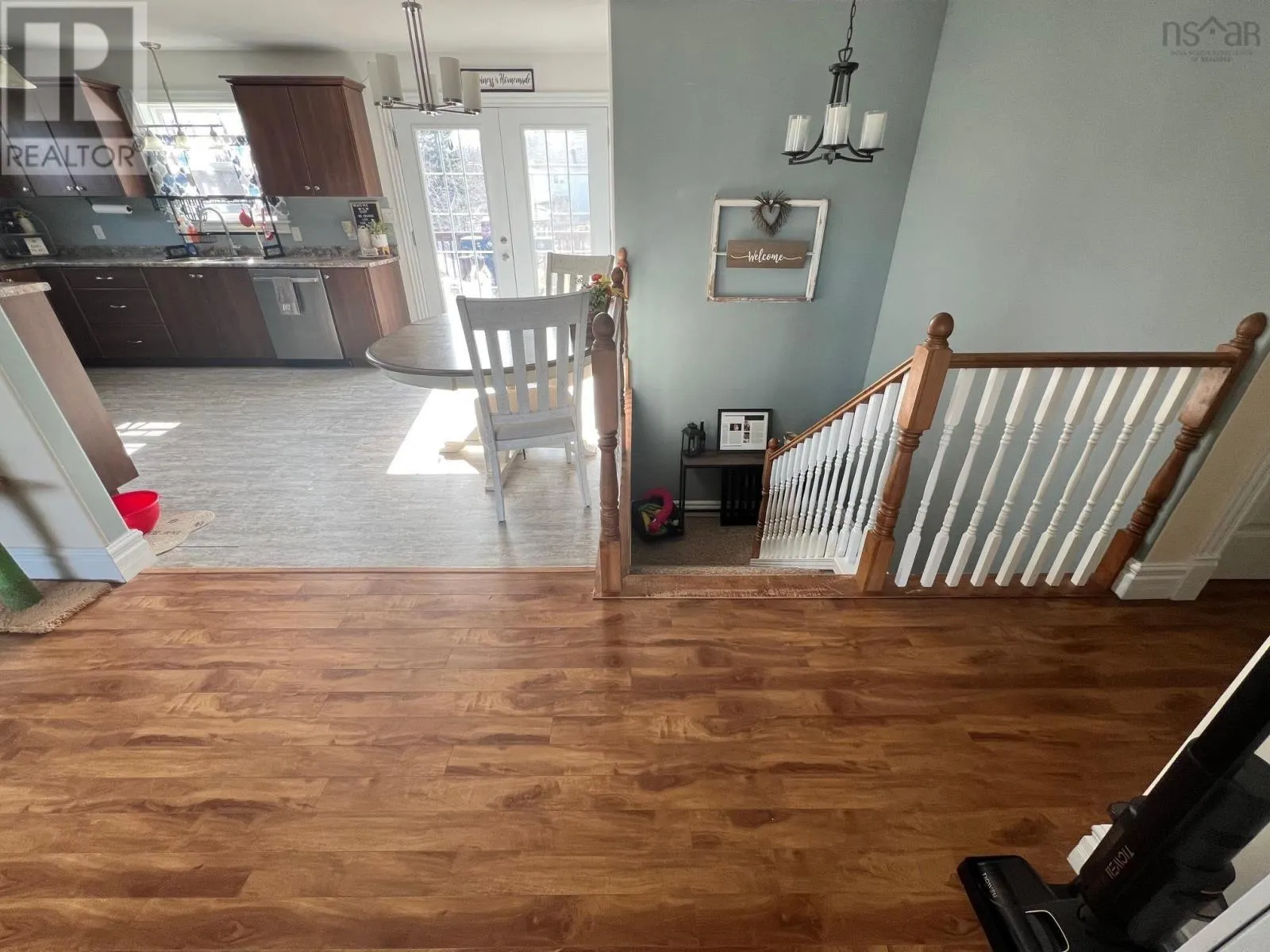 6 Roslindale Drive