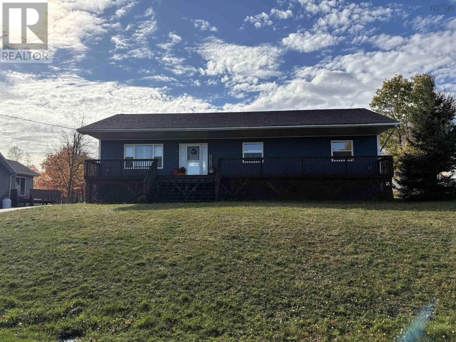 6 Roslindale Drive