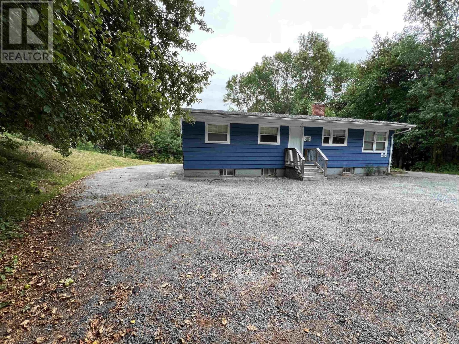 7859 Highway 14