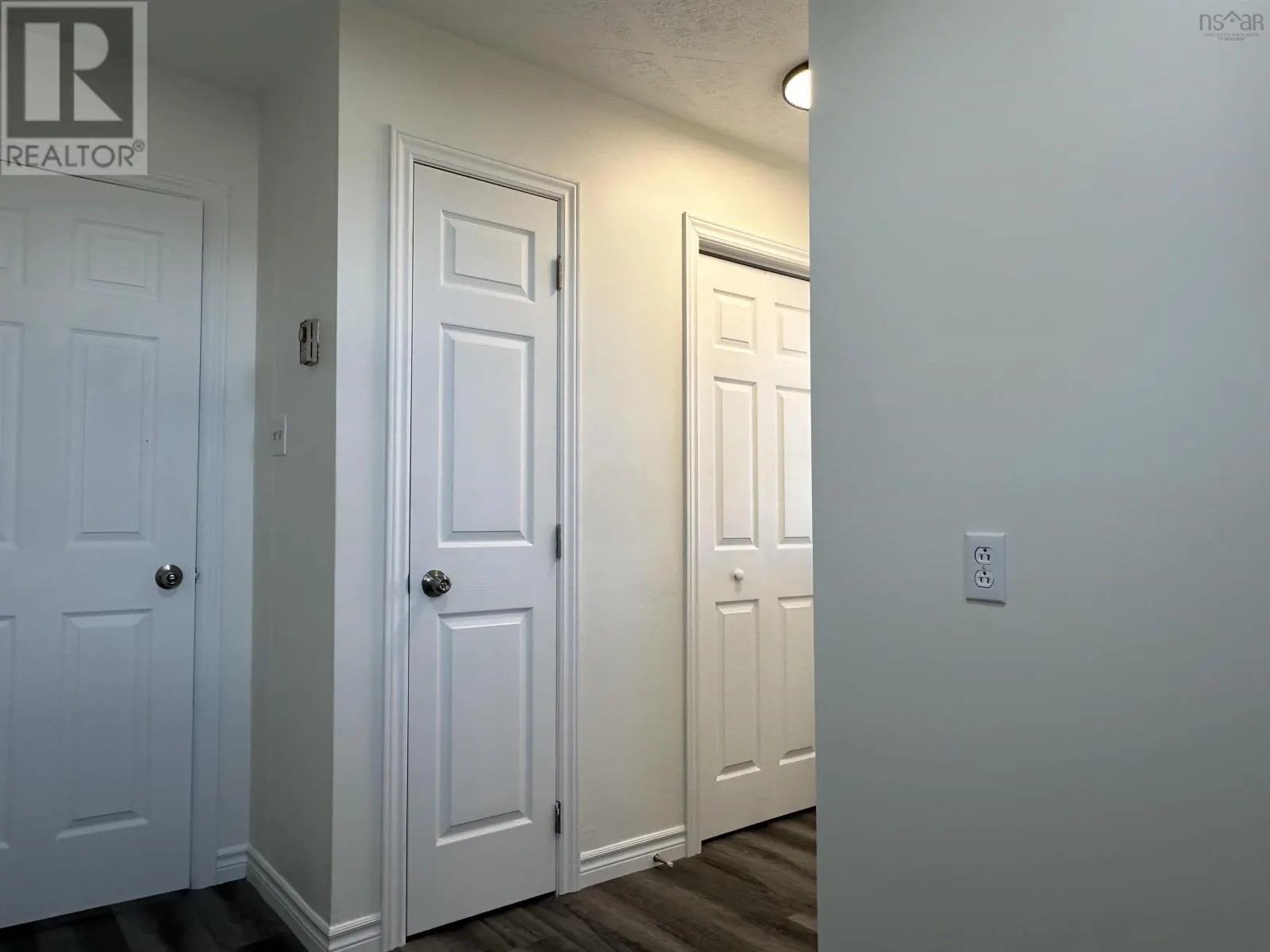 14 Crescent Drive