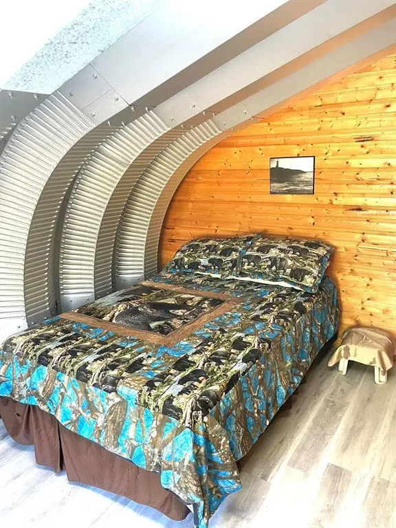 9 Anderson Bay