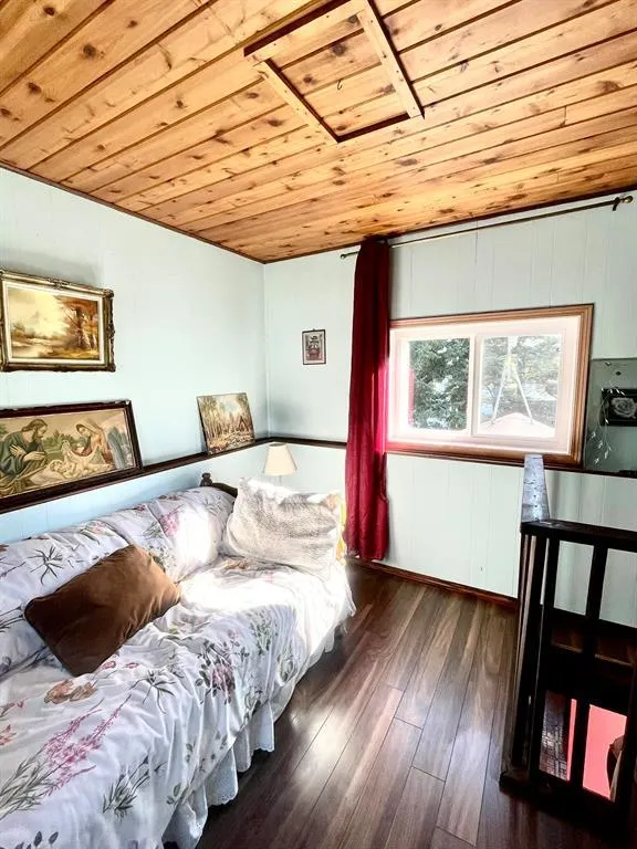 9 Anderson Bay