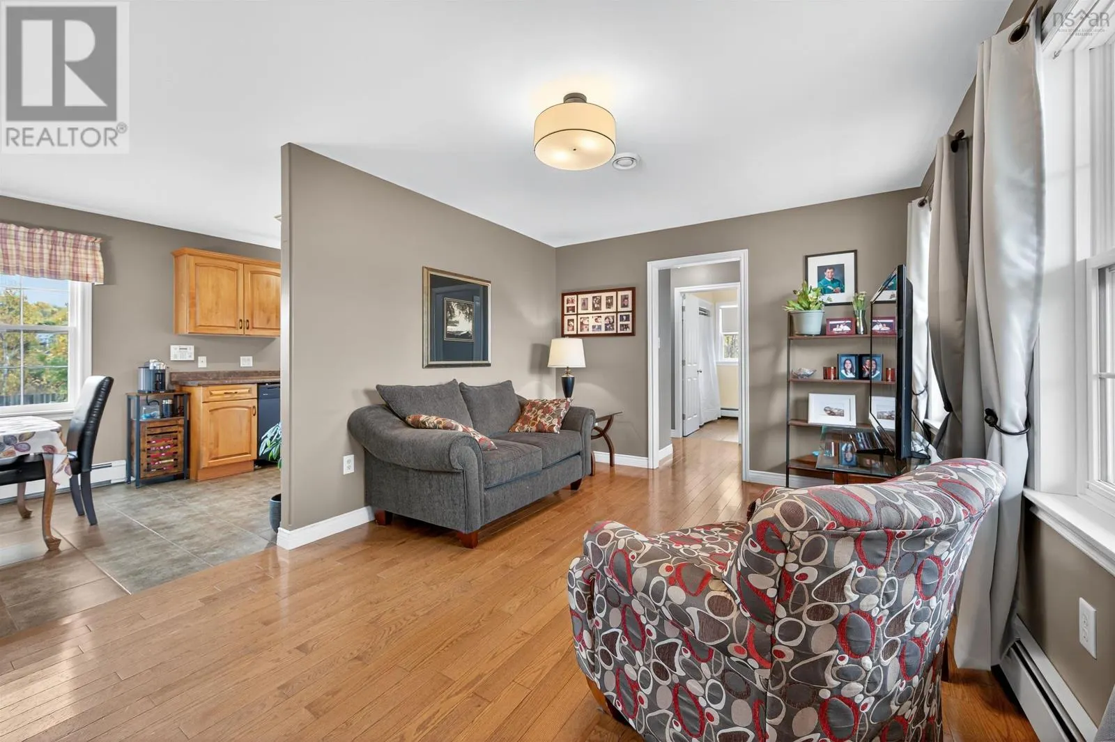 123 BARRINGTON