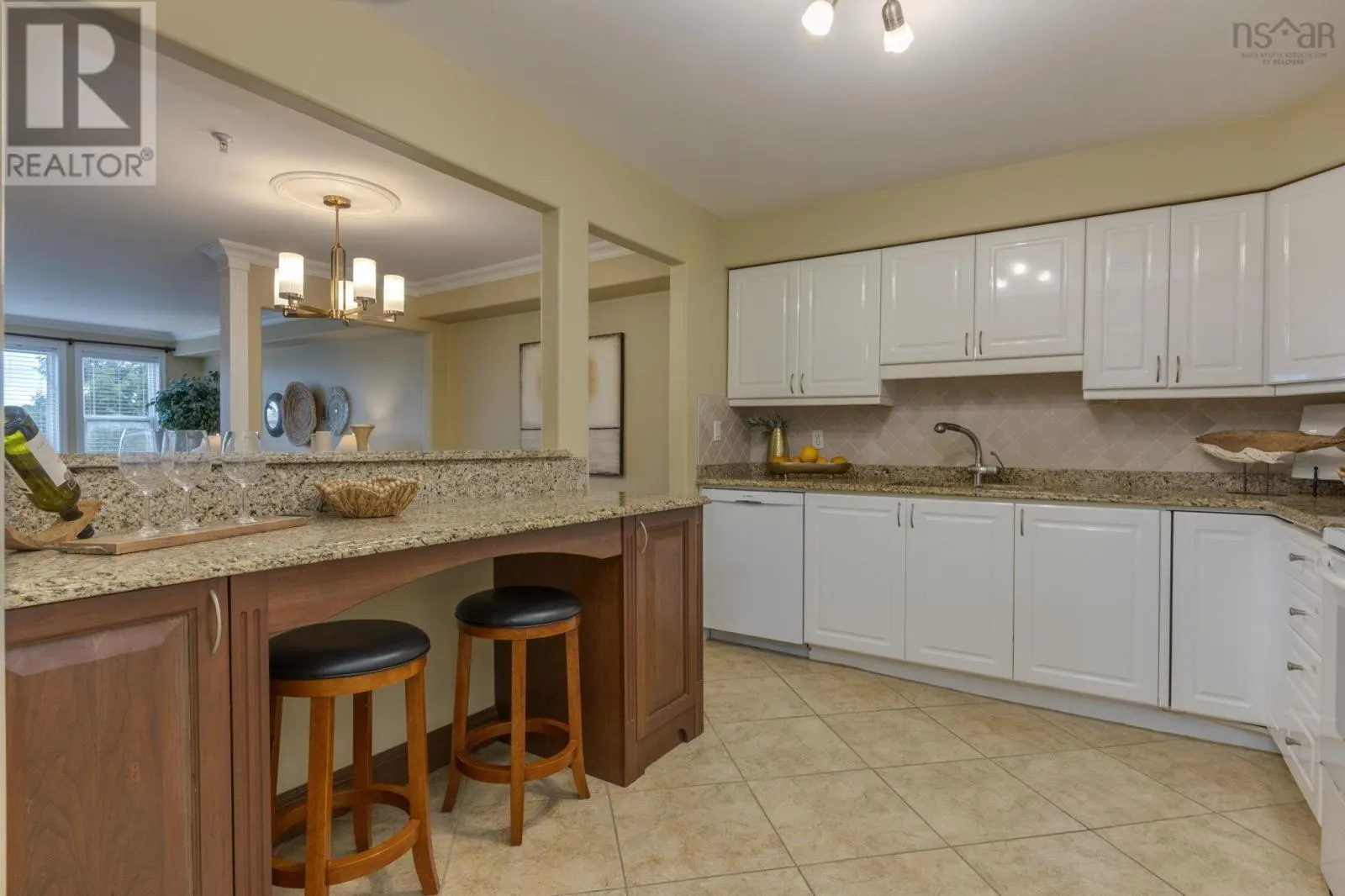 304 2 Lake Drive