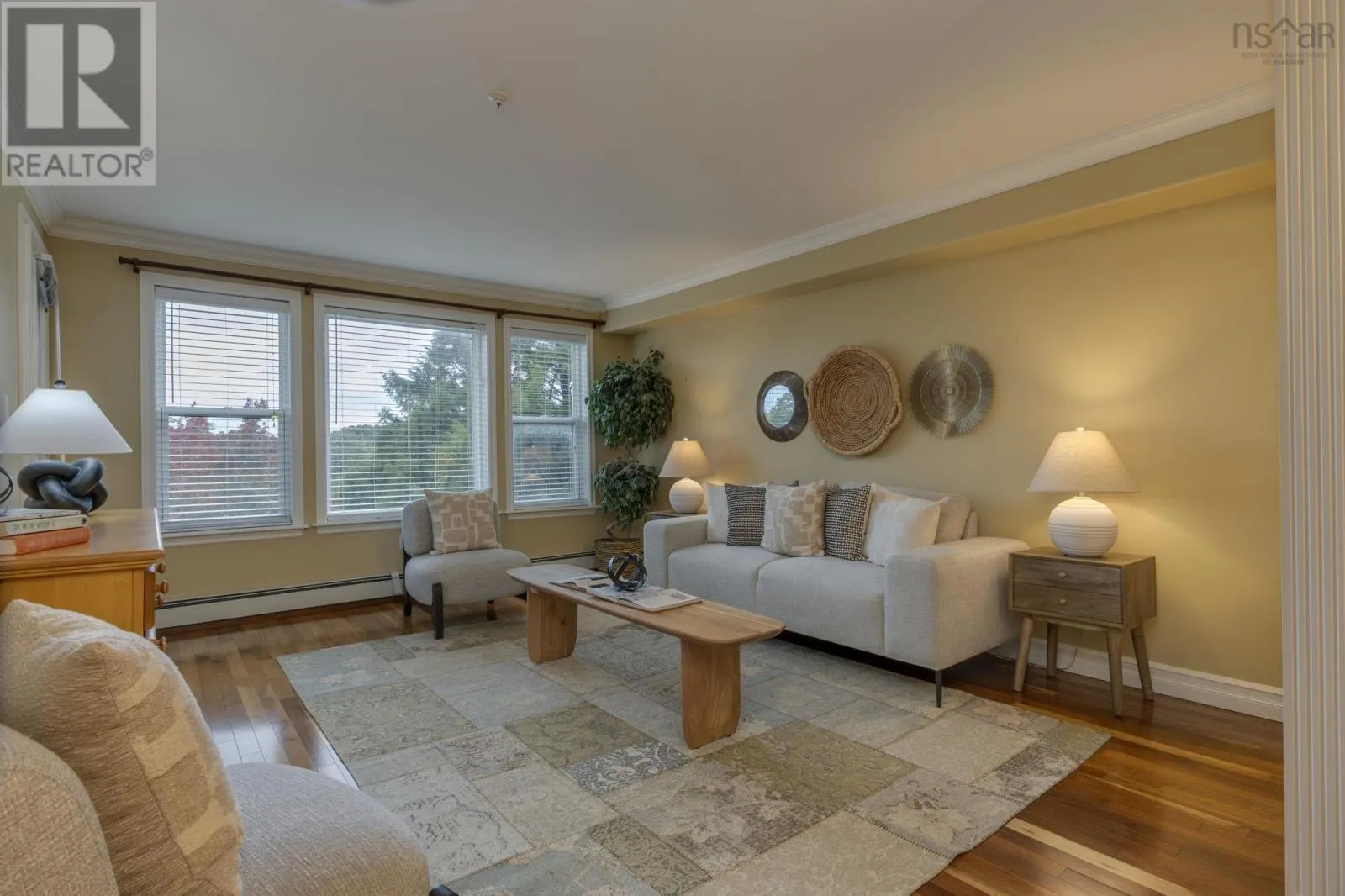 304 2 Lake Drive