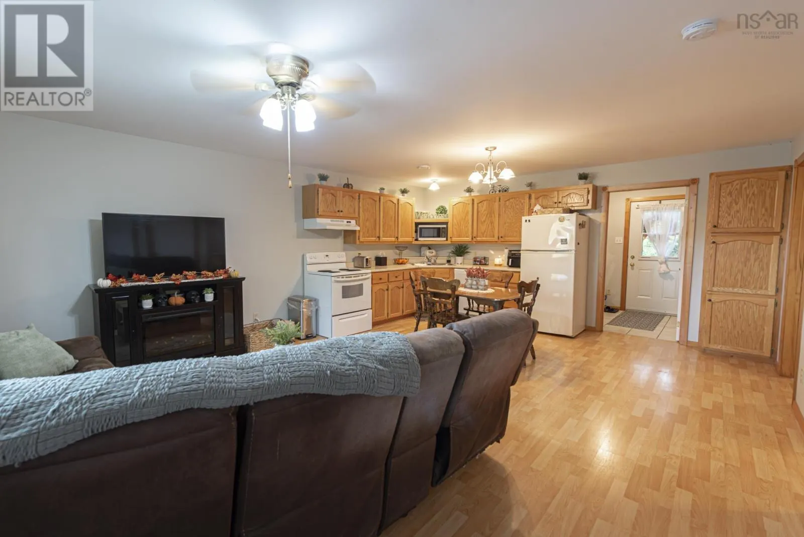 157 North Avenue