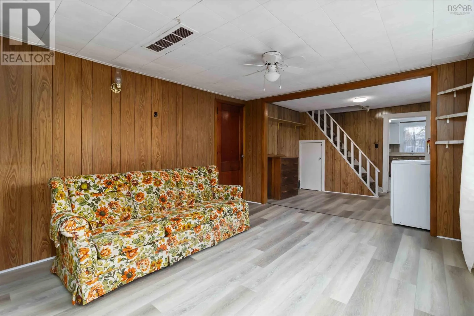 905 Camperdown Road
