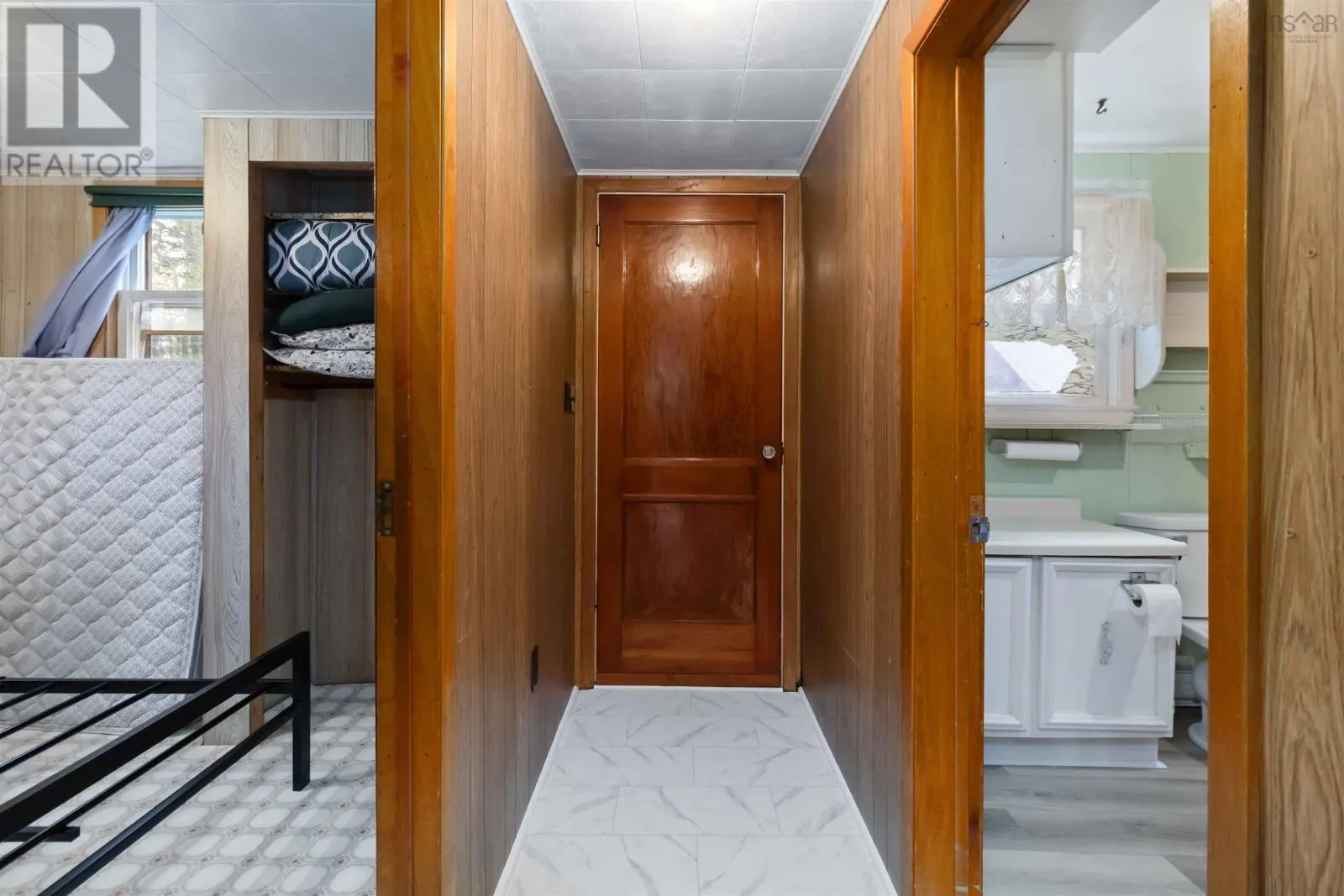 905 Camperdown Road