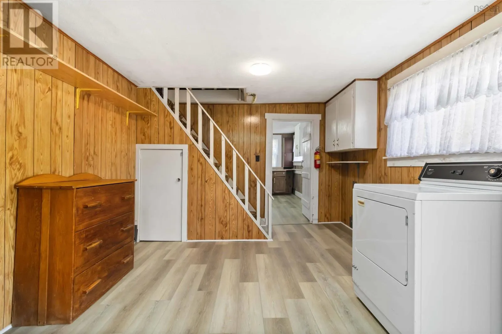 905 Camperdown Road