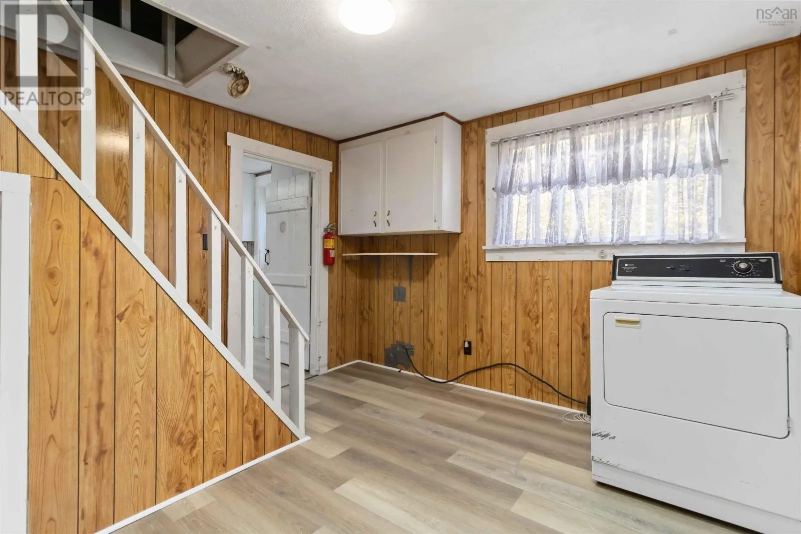 905 Camperdown Road