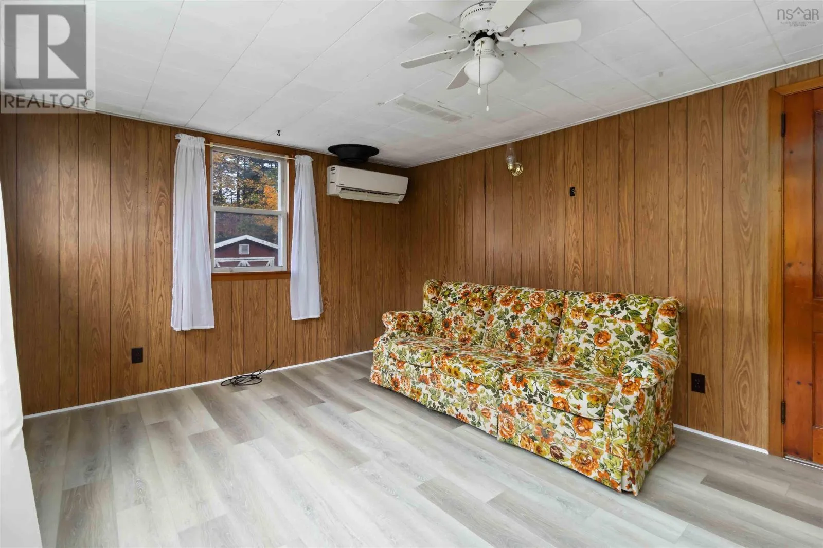 905 Camperdown Road