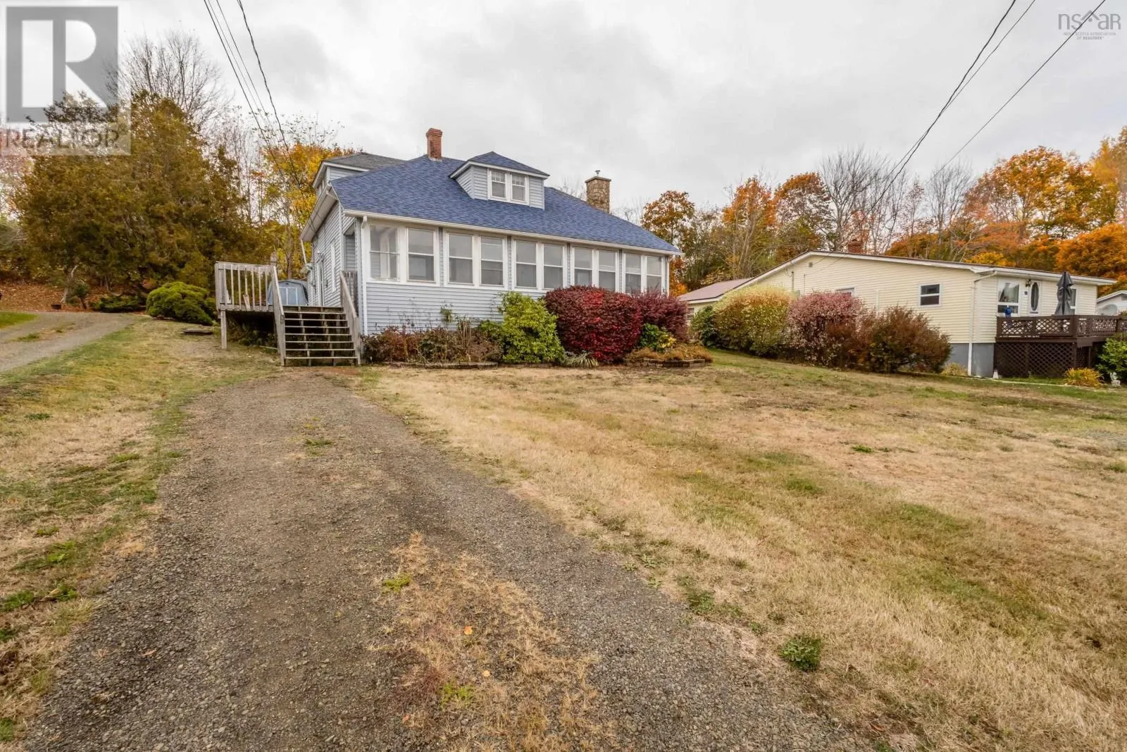 9 Shore Road