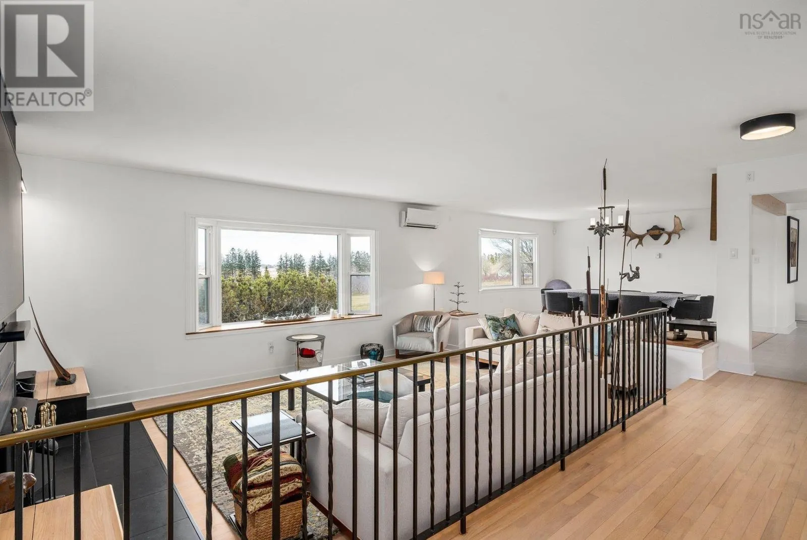 10165 Highway 1