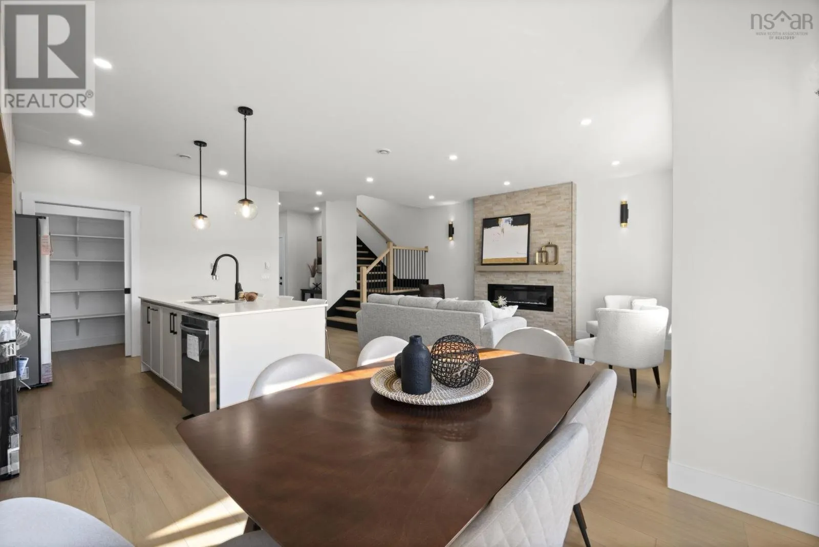 208 Darner Drive